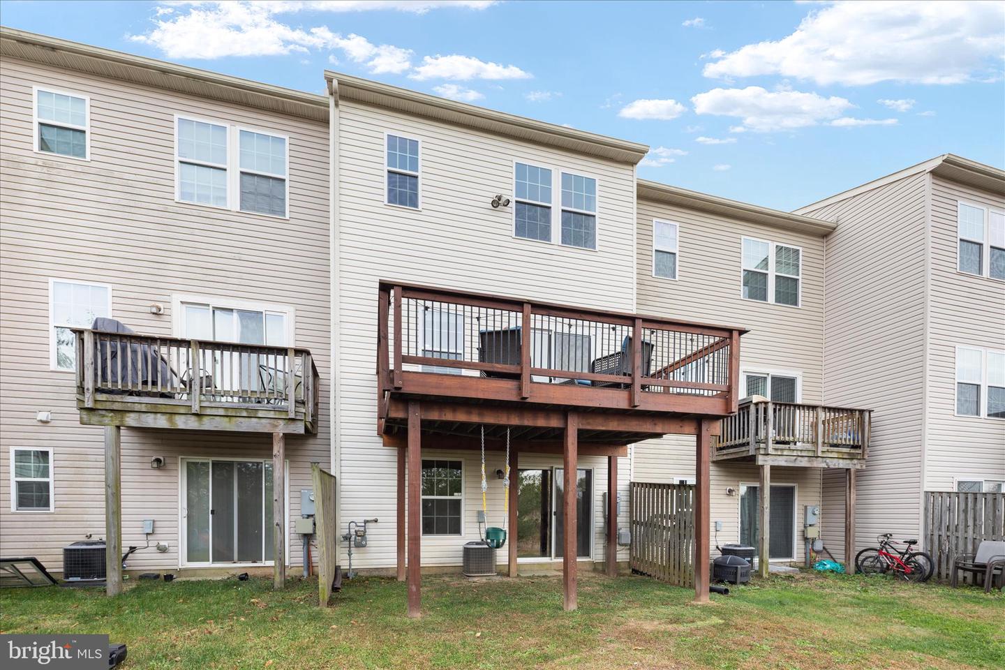 208 FIESTA DR, STEPHENSON, Virginia 22656, 3 Bedrooms Bedrooms, ,2 BathroomsBathrooms,Residential,For sale,208 FIESTA DR,VAFV2037970 MLS # VAFV2037970