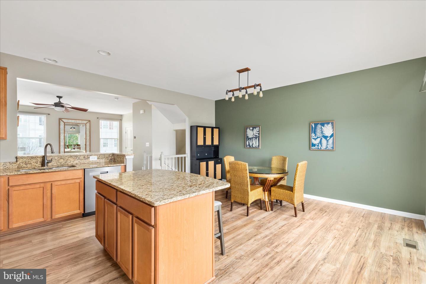 208 FIESTA DR, STEPHENSON, Virginia 22656, 3 Bedrooms Bedrooms, ,2 BathroomsBathrooms,Residential,For sale,208 FIESTA DR,VAFV2037970 MLS # VAFV2037970