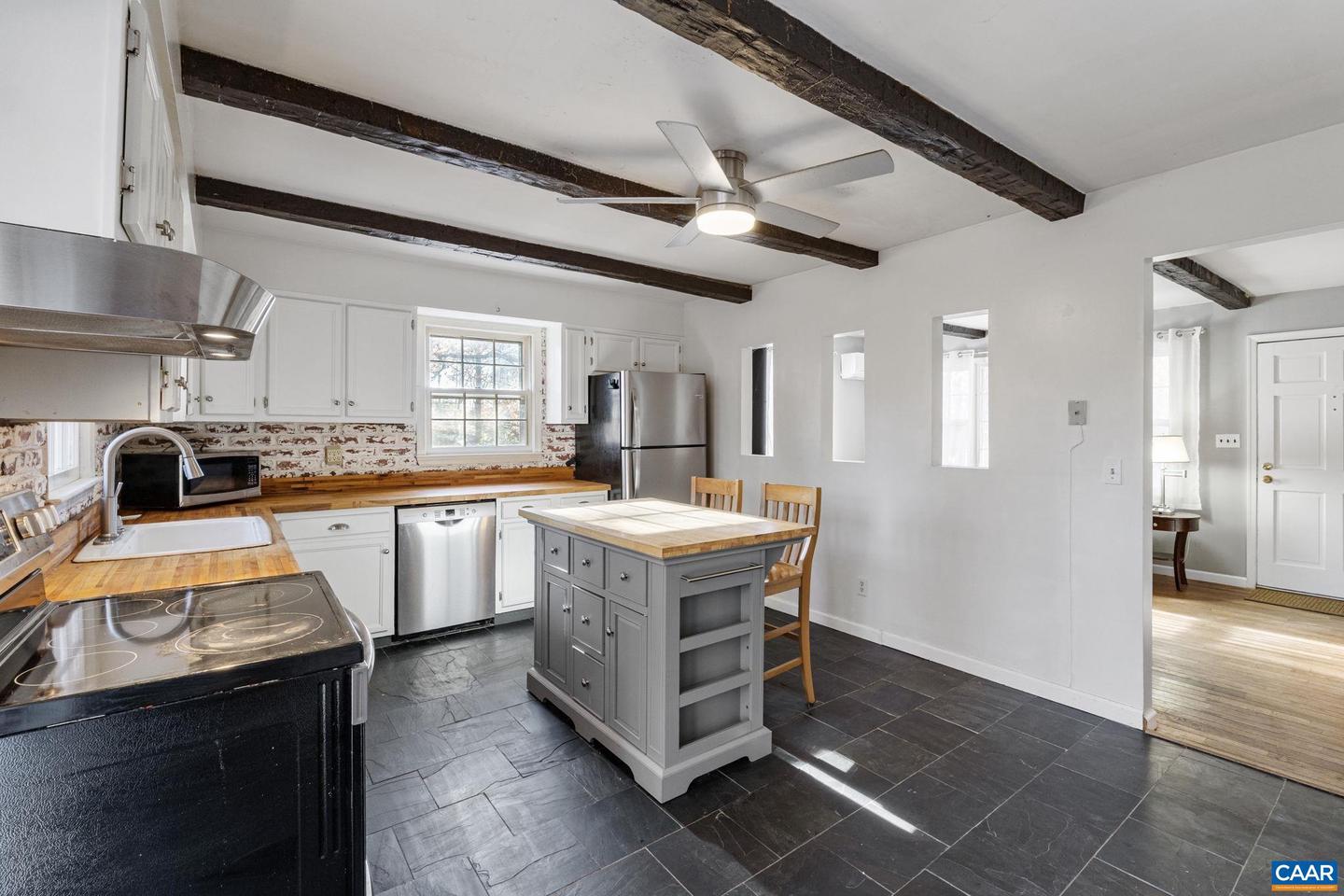 3009 DOCTORS CROSSING, CHARLOTTESVILLE, Virginia 22911, 4 Bedrooms Bedrooms, ,2 BathroomsBathrooms,Residential,For sale,3009 DOCTORS CROSSING,670889 MLS # 670889