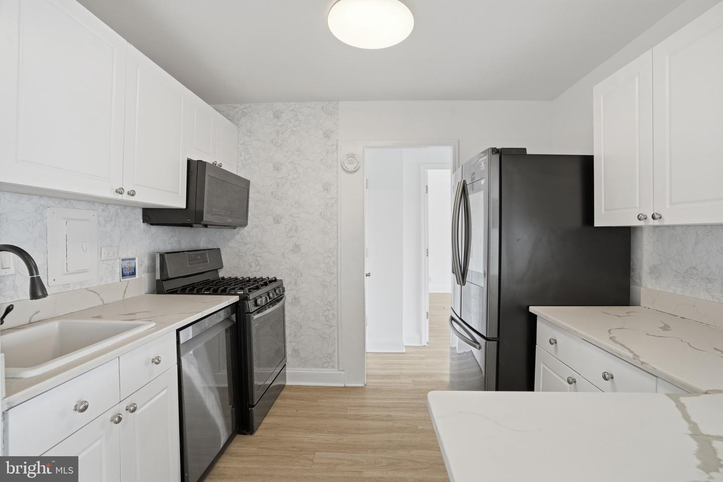 5340 HOLMES RUN PKWY #419, ALEXANDRIA, Virginia 22304, 2 Bedrooms Bedrooms, ,1 BathroomBathrooms,Residential,For sale,5340 HOLMES RUN PKWY #419,VAAX2051616 MLS # VAAX2051616