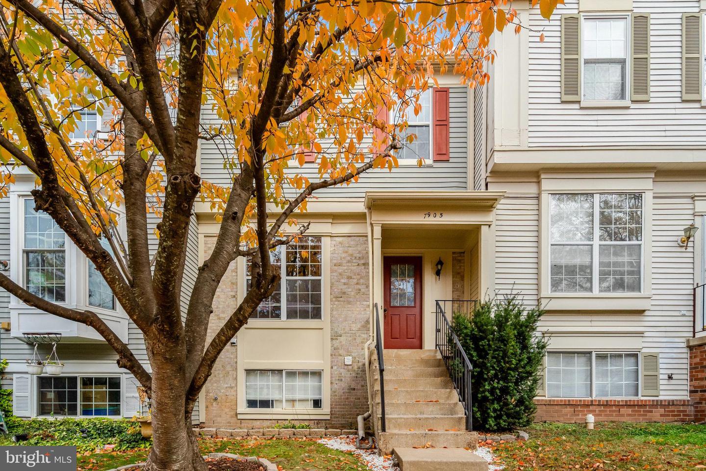 7905 REBEL WALK DR, MANASSAS, Virginia 20109, 3 Bedrooms Bedrooms, ,3 BathroomsBathrooms,Residential,For sale,7905 REBEL WALK DR,VAPW2107516 MLS # VAPW2107516