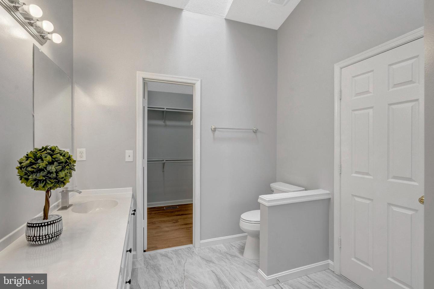 7905 REBEL WALK DR, MANASSAS, Virginia 20109, 3 Bedrooms Bedrooms, ,3 BathroomsBathrooms,Residential,For sale,7905 REBEL WALK DR,VAPW2107516 MLS # VAPW2107516