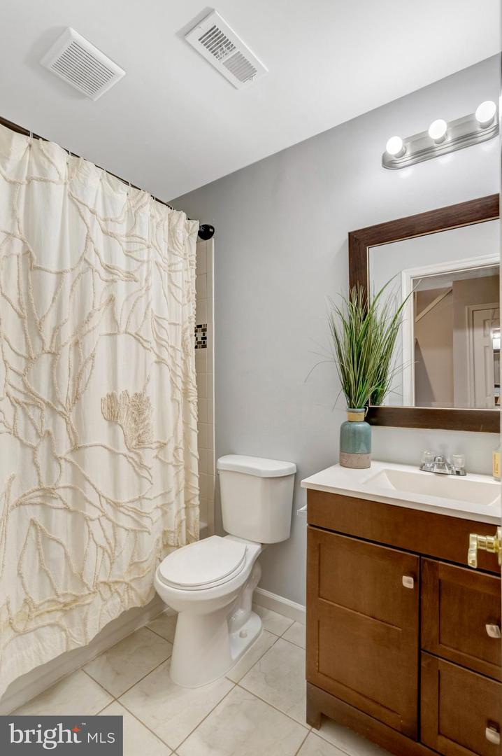 7905 REBEL WALK DR, MANASSAS, Virginia 20109, 3 Bedrooms Bedrooms, ,3 BathroomsBathrooms,Residential,For sale,7905 REBEL WALK DR,VAPW2107516 MLS # VAPW2107516