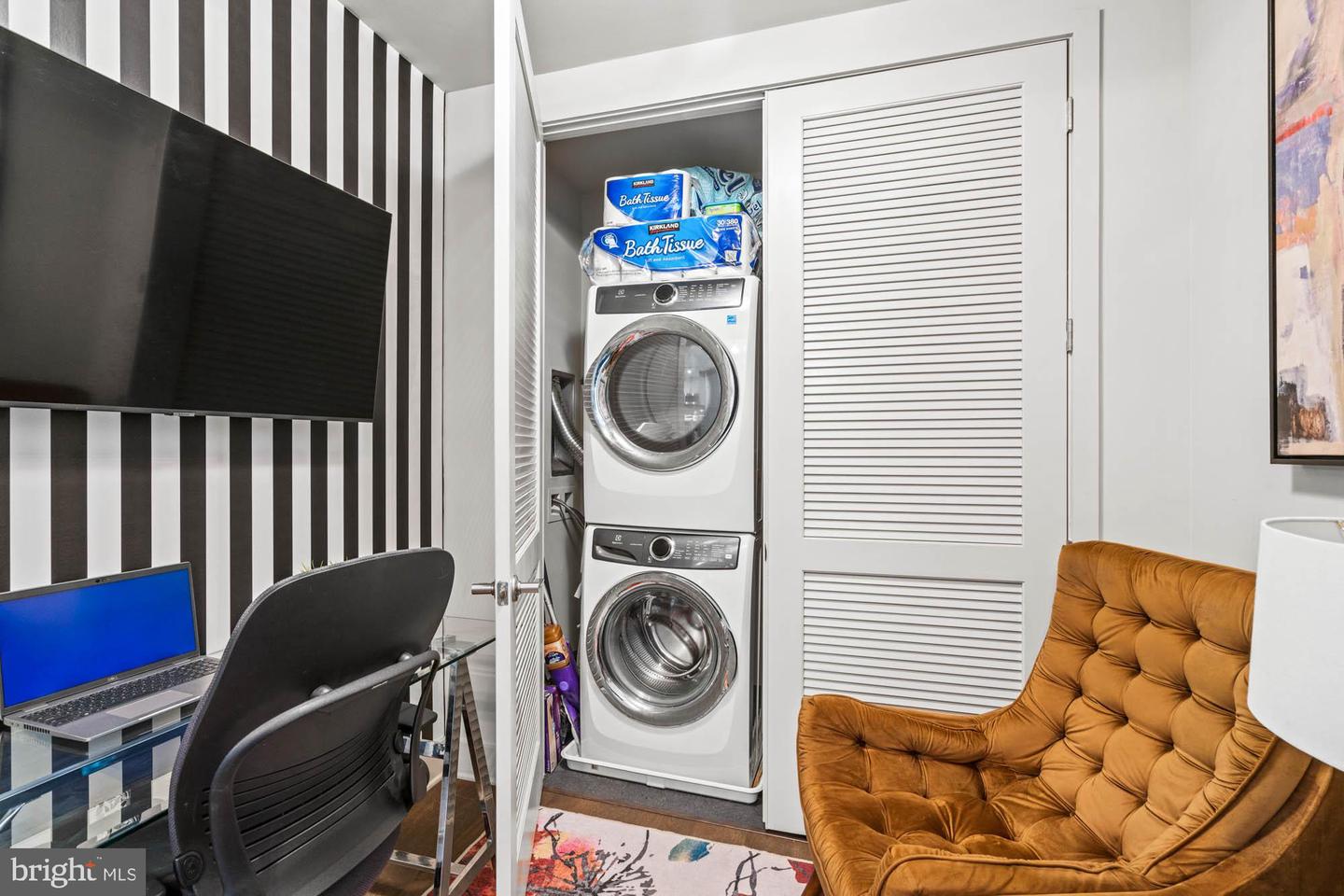 6803 CAMERON DR NW #105, WASHINGTON, District Of Columbia 20012, 2 Bedrooms Bedrooms, ,2 BathroomsBathrooms,Residential,For sale,6803 CAMERON DR NW #105,DCDC2201278 MLS # DCDC2201278 6803 CAMERON DR NW #105, WASHINGTON, District Of Columbia 20012, 2 Bedrooms Bedrooms, ,2 BathroomsBathrooms,Residential,For sale,6803 CAMERON DR NW #105,DCDC2201278 MLS # DCDC2201278