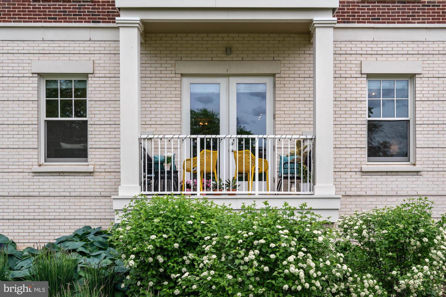 6803 CAMERON DR NW #105, WASHINGTON, District Of Columbia 20012, 2 Bedrooms Bedrooms, ,2 BathroomsBathrooms,Residential,For sale,6803 CAMERON DR NW #105,DCDC2201278 MLS # DCDC2201278 6803 CAMERON DR NW #105, WASHINGTON, District Of Columbia 20012, 2 Bedrooms Bedrooms, ,2 BathroomsBathrooms,Residential,For sale,6803 CAMERON DR NW #105,DCDC2201278 MLS # DCDC2201278