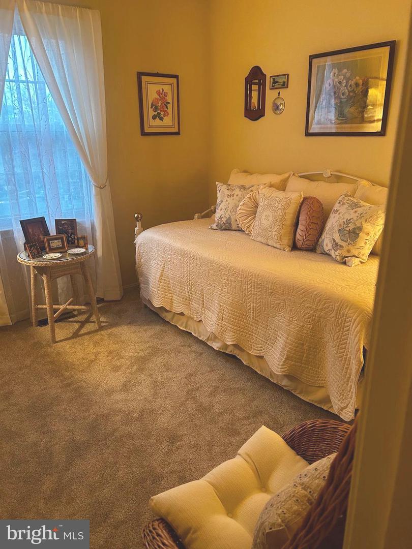 7520 AMESBURY CT, ALEXANDRIA, Virginia 22315, 3 Bedrooms Bedrooms, 8 Rooms Rooms,2 BathroomsBathrooms,Residential,For sale,7520 AMESBURY CT,VAFX2242404 MLS # VAFX2242404