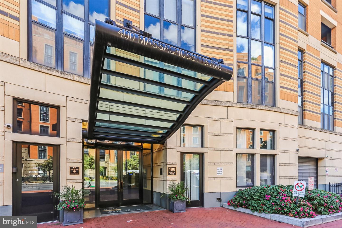 400 MASSACHUSETTS AVE NW #1214, WASHINGTON, District Of Columbia 20001, 2 Bedrooms Bedrooms, ,2 BathroomsBathrooms,Residential,For sale,400 MASSACHUSETTS AVE NW #1214,DCDC2216018 MLS # DCDC2216018