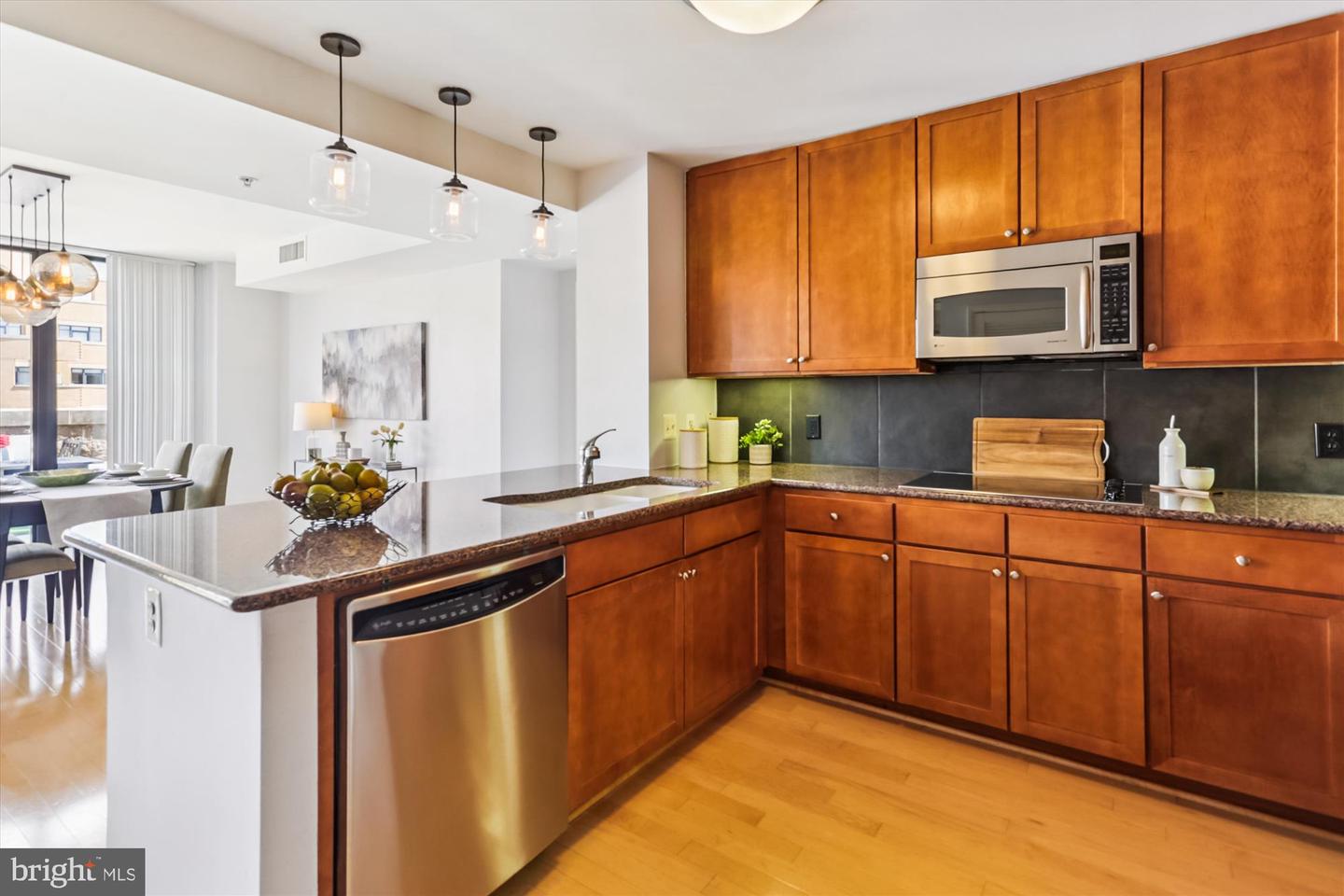 400 MASSACHUSETTS AVE NW #1214, WASHINGTON, District Of Columbia 20001, 2 Bedrooms Bedrooms, ,2 BathroomsBathrooms,Residential,For sale,400 MASSACHUSETTS AVE NW #1214,DCDC2216018 MLS # DCDC2216018