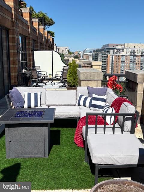 400 MASSACHUSETTS AVE NW #1214, WASHINGTON, District Of Columbia 20001, 2 Bedrooms Bedrooms, ,2 BathroomsBathrooms,Residential,For sale,400 MASSACHUSETTS AVE NW #1214,DCDC2216018 MLS # DCDC2216018