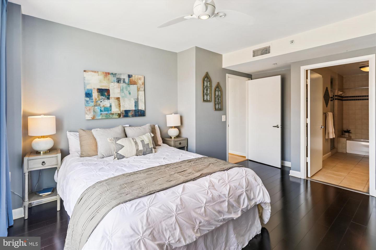 400 MASSACHUSETTS AVE NW #1214, WASHINGTON, District Of Columbia 20001, 2 Bedrooms Bedrooms, ,2 BathroomsBathrooms,Residential,For sale,400 MASSACHUSETTS AVE NW #1214,DCDC2216018 MLS # DCDC2216018