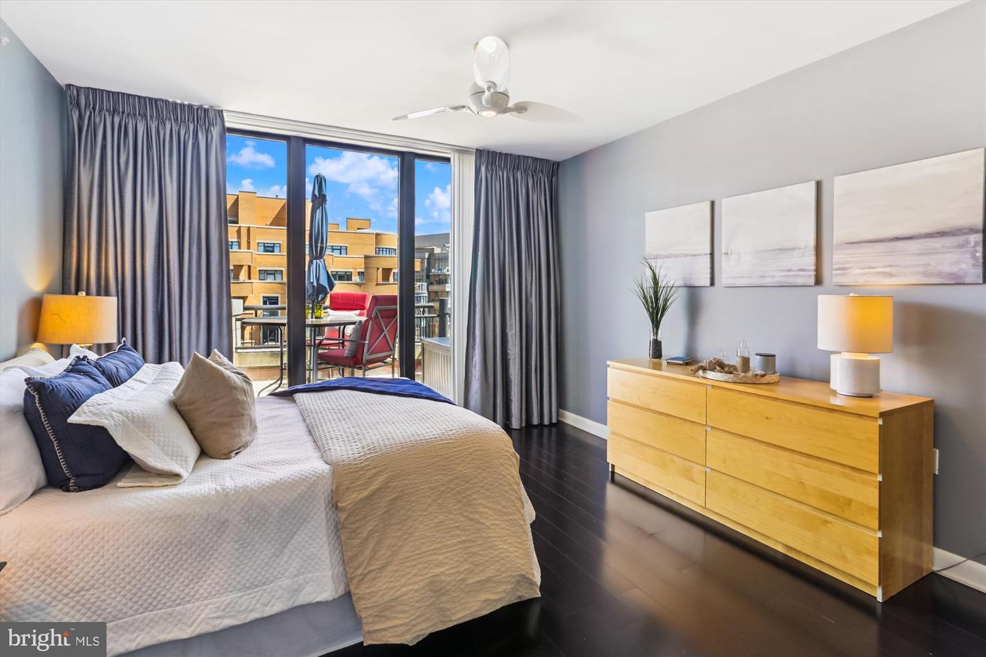 400 MASSACHUSETTS AVE NW #1214, WASHINGTON, District Of Columbia 20001, 2 Bedrooms Bedrooms, ,2 BathroomsBathrooms,Residential,For sale,400 MASSACHUSETTS AVE NW #1214,DCDC2216018 MLS # DCDC2216018