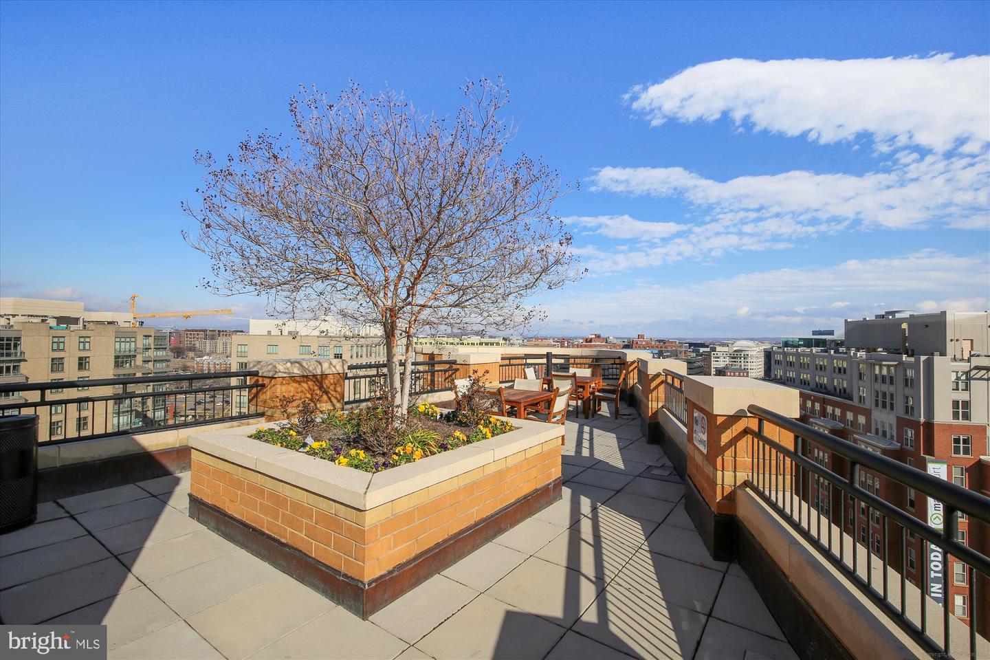 400 MASSACHUSETTS AVE NW #1214, WASHINGTON, District Of Columbia 20001, 2 Bedrooms Bedrooms, ,2 BathroomsBathrooms,Residential,For sale,400 MASSACHUSETTS AVE NW #1214,DCDC2216018 MLS # DCDC2216018