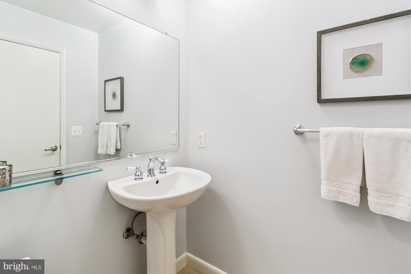 400 MASSACHUSETTS AVE NW #1214, WASHINGTON, District Of Columbia 20001, 2 Bedrooms Bedrooms, ,2 BathroomsBathrooms,Residential,For sale,400 MASSACHUSETTS AVE NW #1214,DCDC2216018 MLS # DCDC2216018