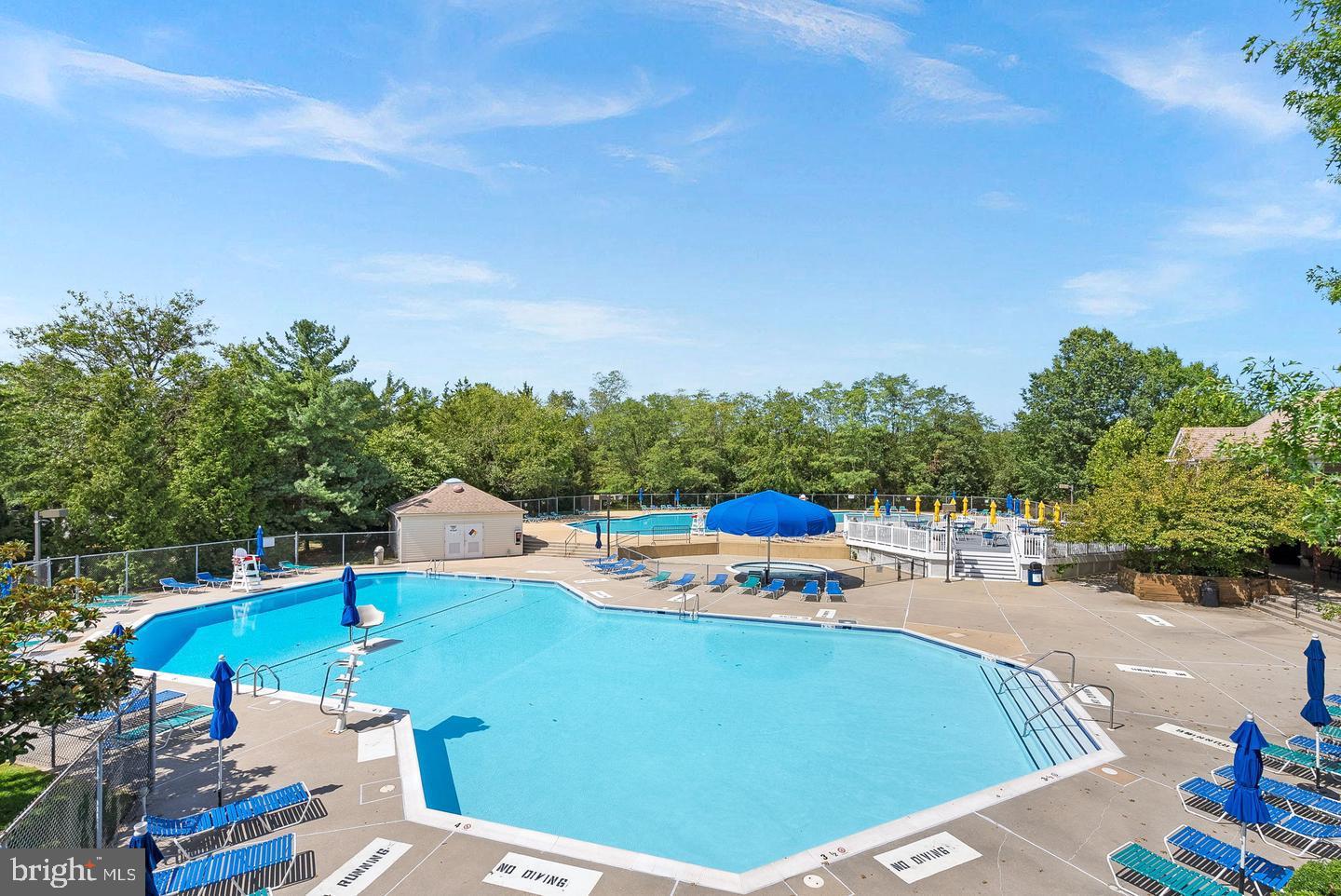 6925 MARY CAROLINE CIRCLE #H, ALEXANDRIA, Virginia 22310, 2 Bedrooms Bedrooms, ,2 BathroomsBathrooms,Residential,For sale,6925 MARY CAROLINE CIRCLE #H,VAFX2263670 MLS # VAFX2263670 6925 MARY CAROLINE CIRCLE #H, ALEXANDRIA, Virginia 22310, 2 Bedrooms Bedrooms, ,2 BathroomsBathrooms,Residential,For sale,6925 MARY CAROLINE CIRCLE #H,VAFX2263670 MLS # VAFX2263670