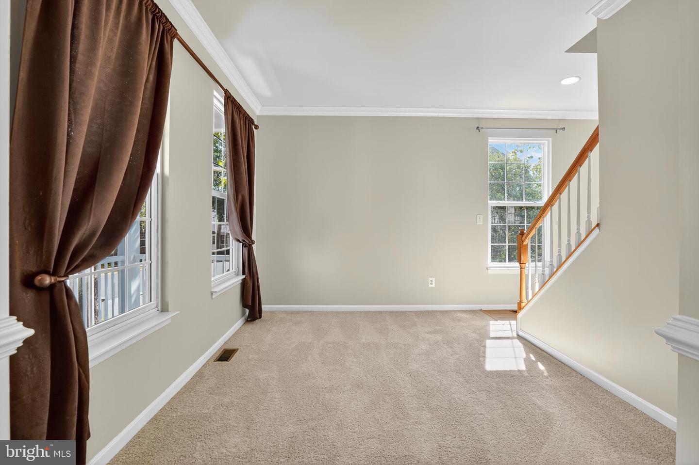 10028 BORELAND CT, BRISTOW, Virginia 20136, 4 Bedrooms Bedrooms, 3 Rooms Rooms,2 BathroomsBathrooms,Residential,For sale,10028 BORELAND CT,VAPW2103166 MLS # VAPW2103166