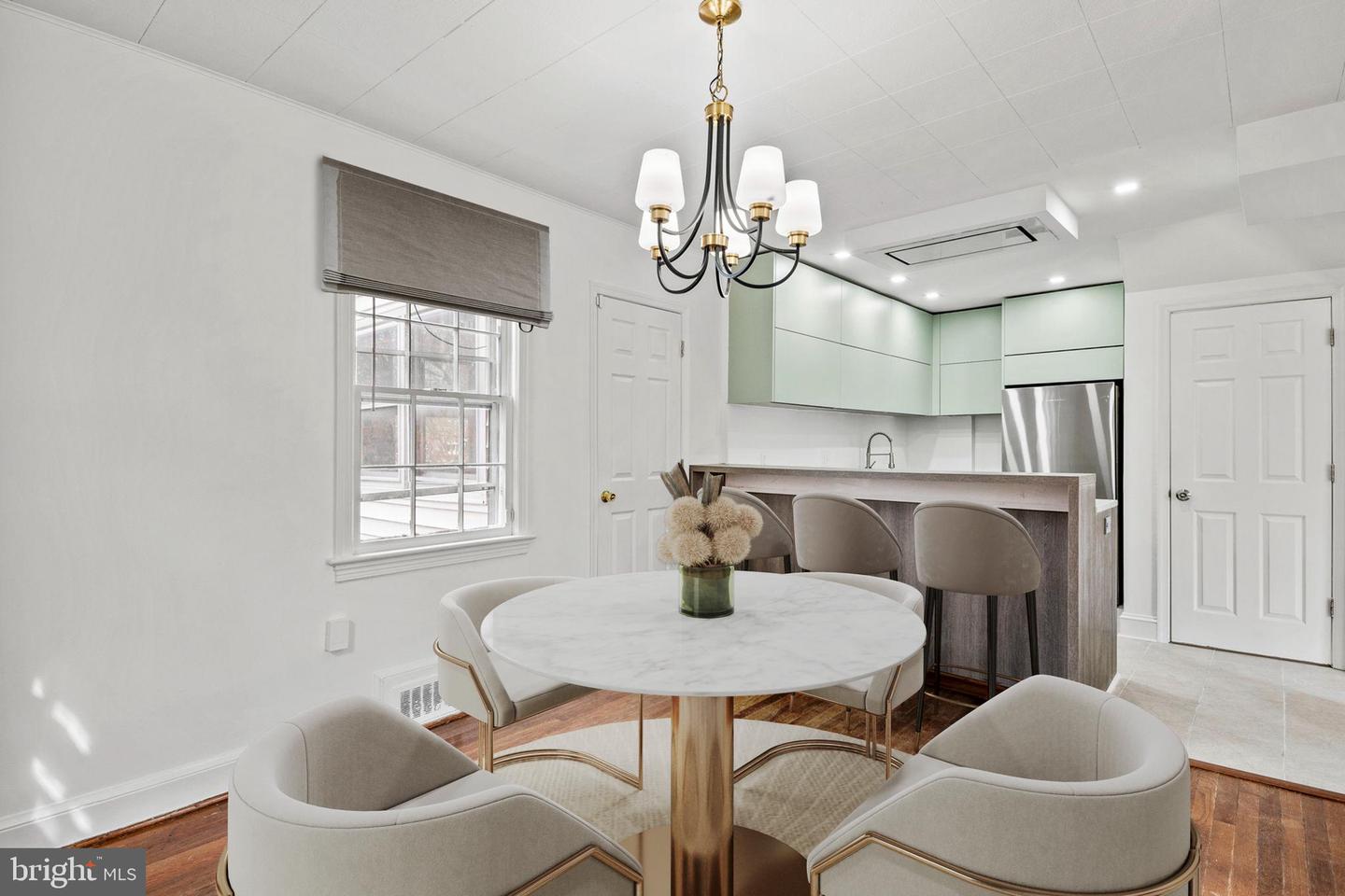 1807 41ST PL SE, WASHINGTON, District Of Columbia 20020, 5 Bedrooms Bedrooms, ,2 BathroomsBathrooms,Residential,For sale,1807 41ST PL SE,DCDC2220220 MLS # DCDC2220220