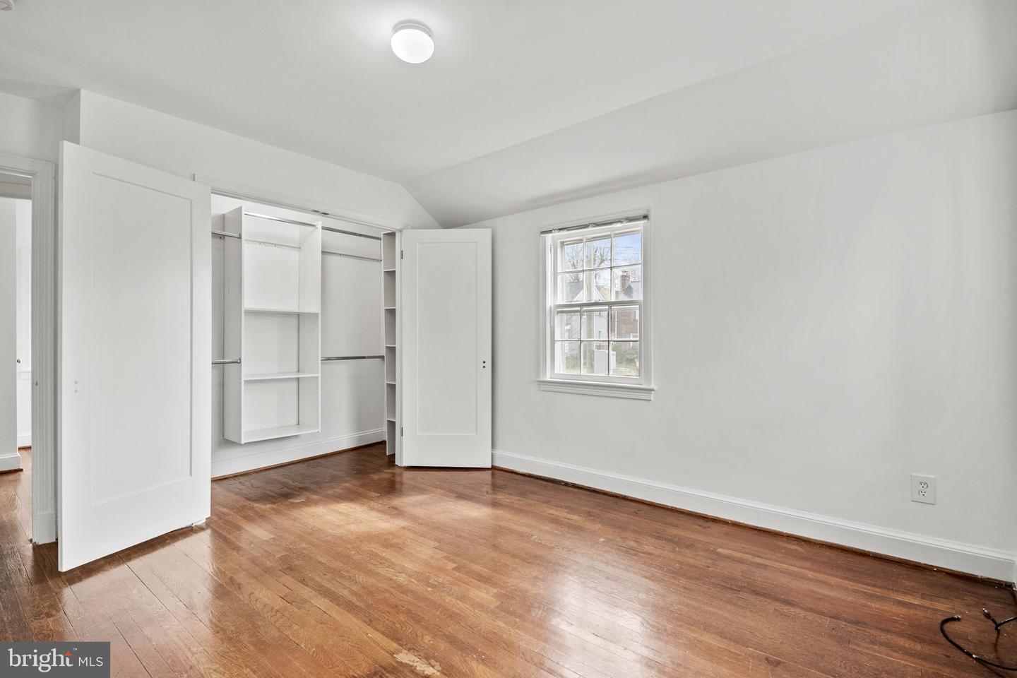 1807 41ST PL SE, WASHINGTON, District Of Columbia 20020, 5 Bedrooms Bedrooms, ,2 BathroomsBathrooms,Residential,For sale,1807 41ST PL SE,DCDC2220220 MLS # DCDC2220220