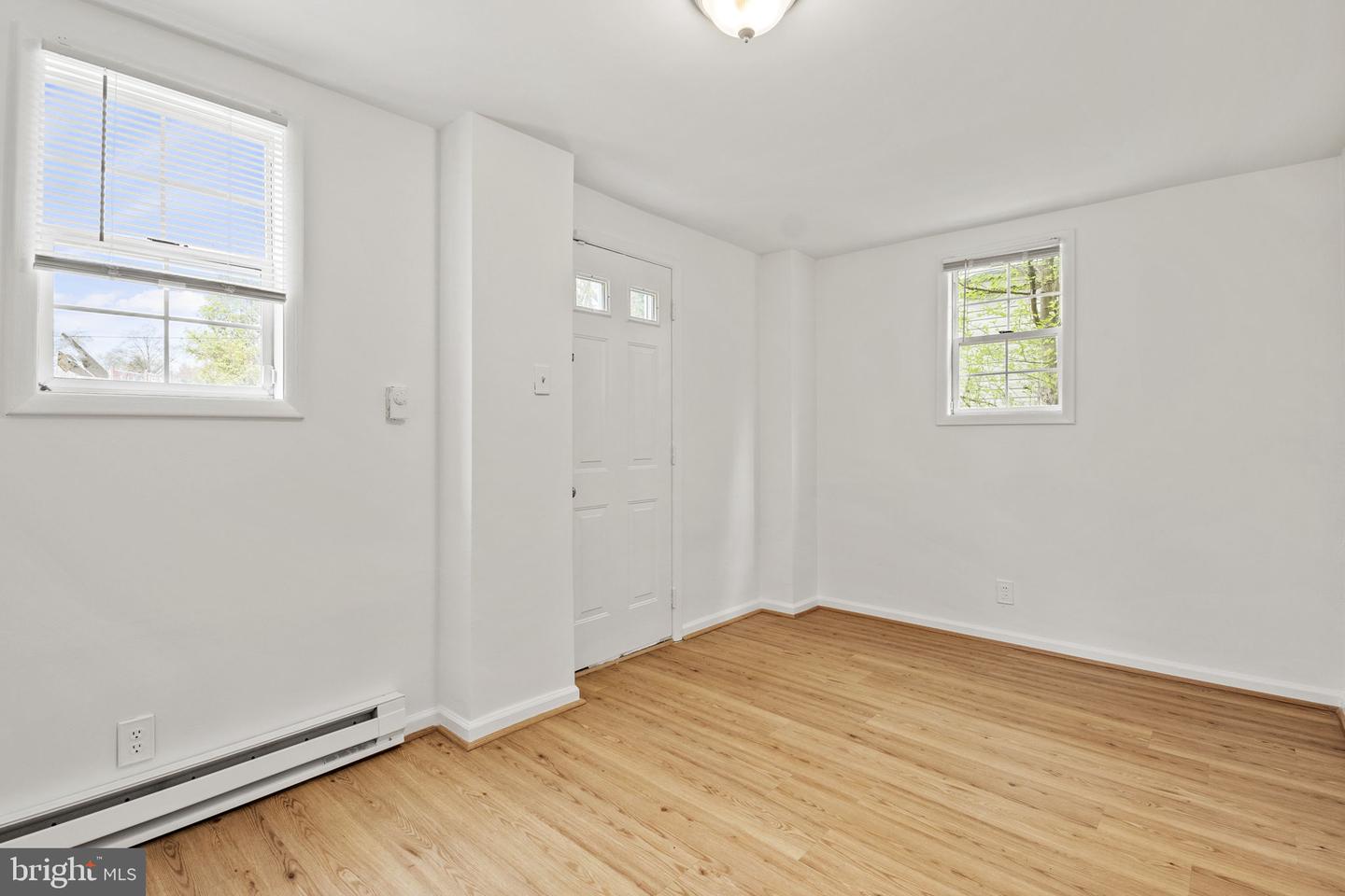 1807 41ST PL SE, WASHINGTON, District Of Columbia 20020, 5 Bedrooms Bedrooms, ,2 BathroomsBathrooms,Residential,For sale,1807 41ST PL SE,DCDC2220220 MLS # DCDC2220220