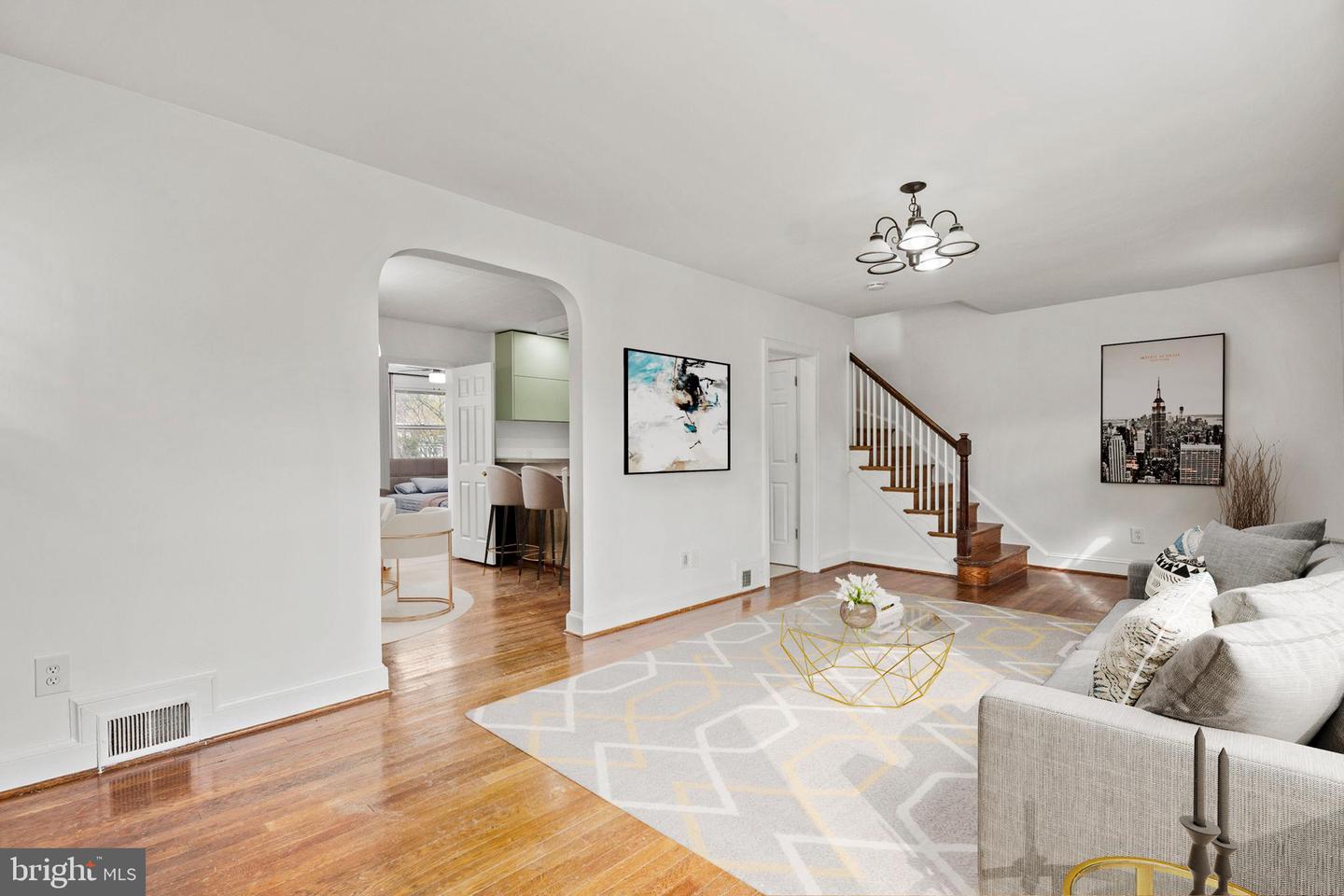 1807 41ST PL SE, WASHINGTON, District Of Columbia 20020, 5 Bedrooms Bedrooms, ,2 BathroomsBathrooms,Residential,For sale,1807 41ST PL SE,DCDC2220220 MLS # DCDC2220220