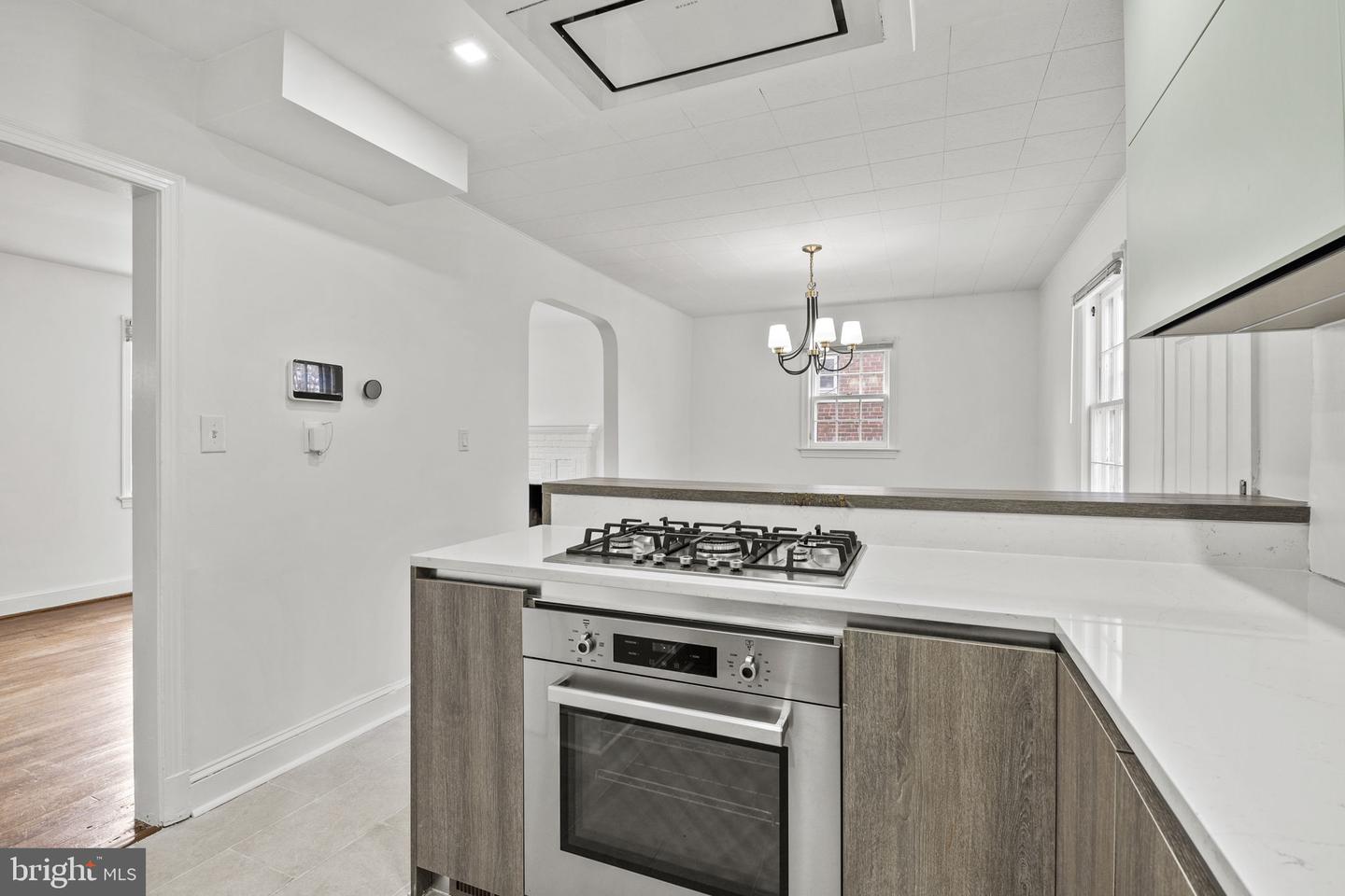 1807 41ST PL SE, WASHINGTON, District Of Columbia 20020, 5 Bedrooms Bedrooms, ,2 BathroomsBathrooms,Residential,For sale,1807 41ST PL SE,DCDC2220220 MLS # DCDC2220220