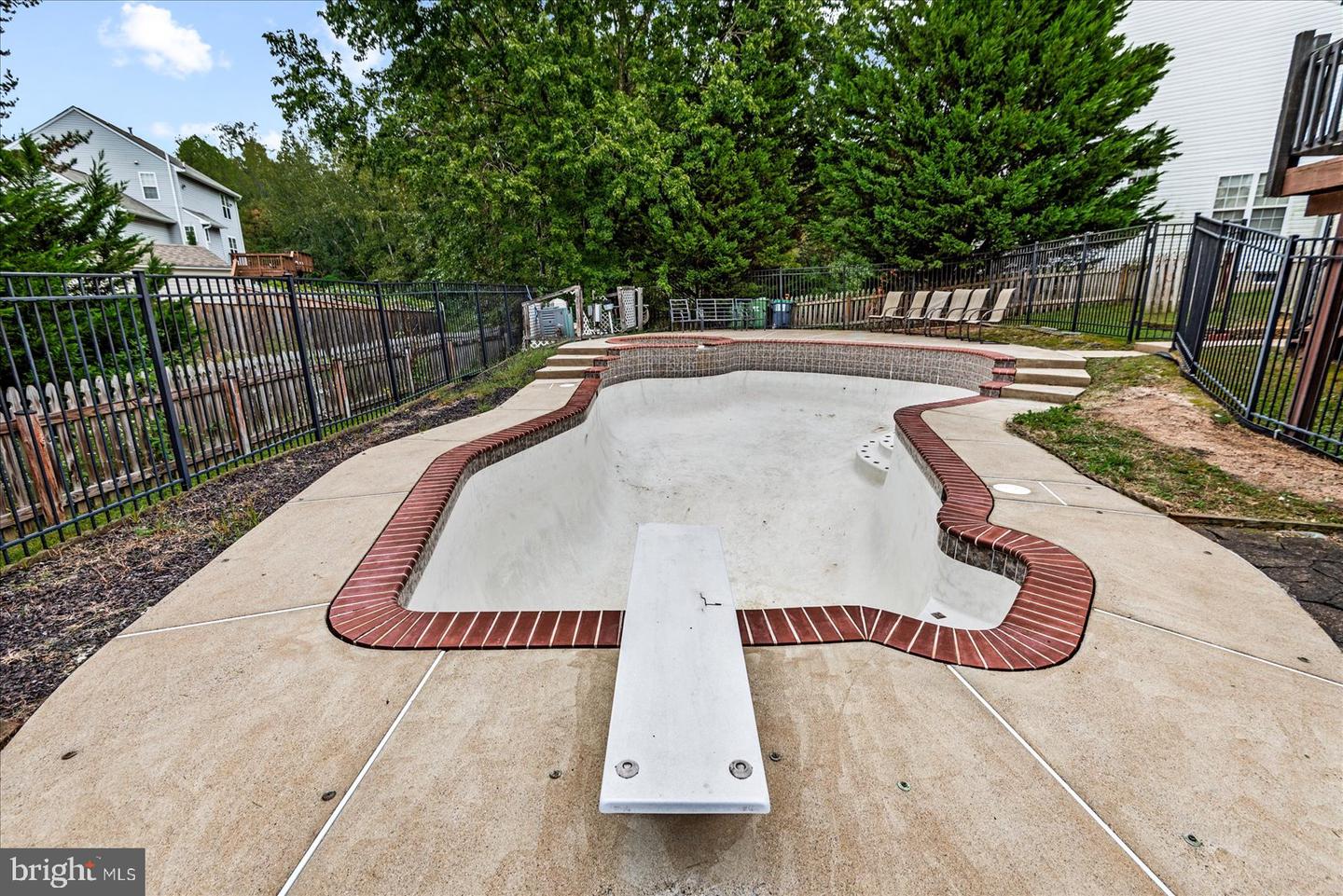 6905 XANDU CT, FREDERICKSBURG, Virginia 22407, 3 Bedrooms Bedrooms, ,2 BathroomsBathrooms,Residential,For sale,6905 XANDU CT,VASP2036278 MLS # VASP2036278