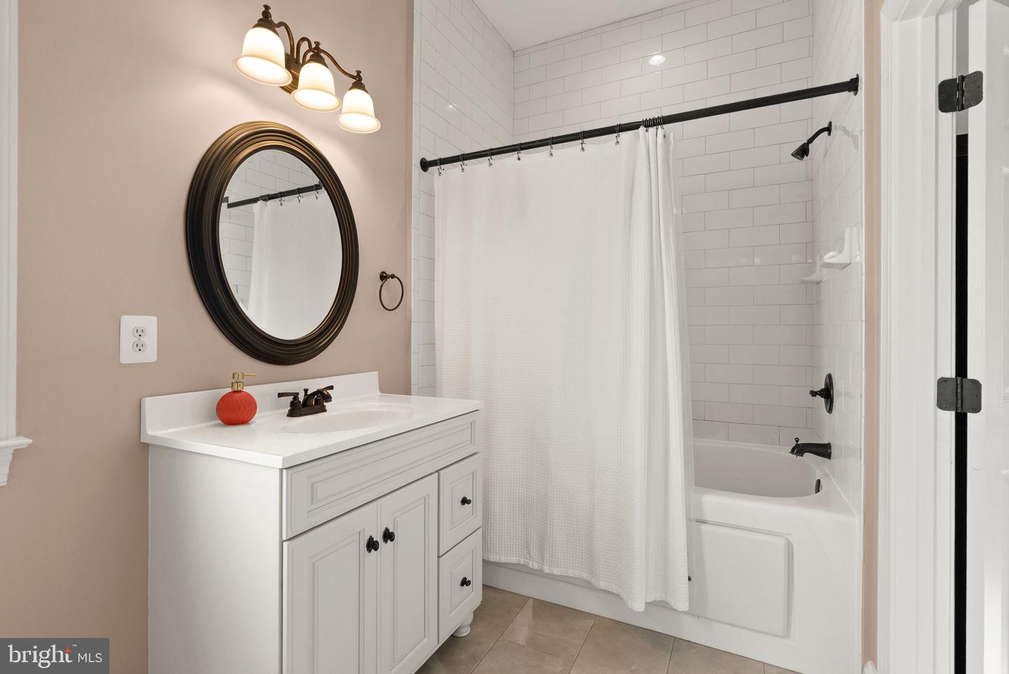 16720 SOMMERTIME LN, HAMILTON, Virginia 20158, 6 Bedrooms Bedrooms, ,5 BathroomsBathrooms,Farm,For sale,16720 SOMMERTIME LN,VALO2108604 MLS # VALO2108604 16720 SOMMERTIME LN, HAMILTON, Virginia 20158, 6 Bedrooms Bedrooms, ,5 BathroomsBathrooms,Farm,For sale,16720 SOMMERTIME LN,VALO2108604 MLS # VALO2108604