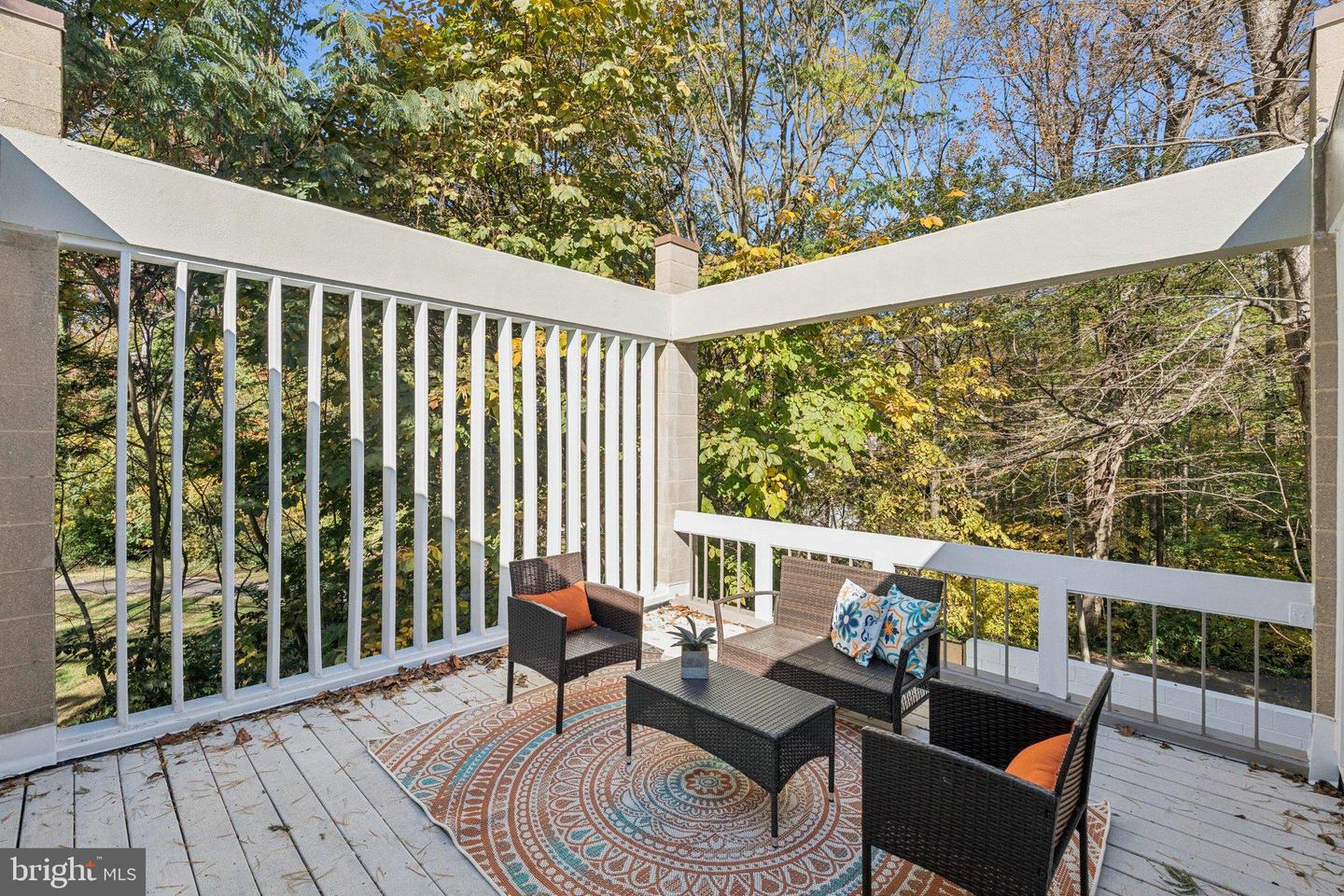 11540 HICKORY CLUSTER, RESTON, Virginia 20190, 2 Bedrooms Bedrooms, ,1 BathroomBathrooms,Residential,For sale,11540 HICKORY CLUSTER,VAFX2270394 MLS # VAFX2270394