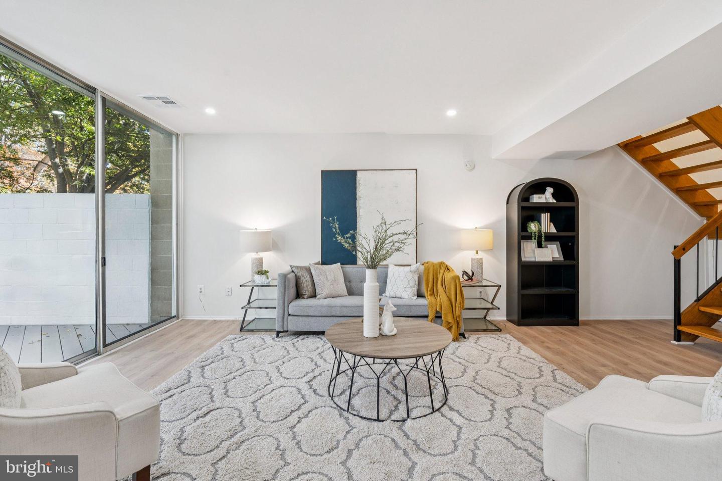 11540 HICKORY CLUSTER, RESTON, Virginia 20190, 2 Bedrooms Bedrooms, ,1 BathroomBathrooms,Residential,For sale,11540 HICKORY CLUSTER,VAFX2270394 MLS # VAFX2270394