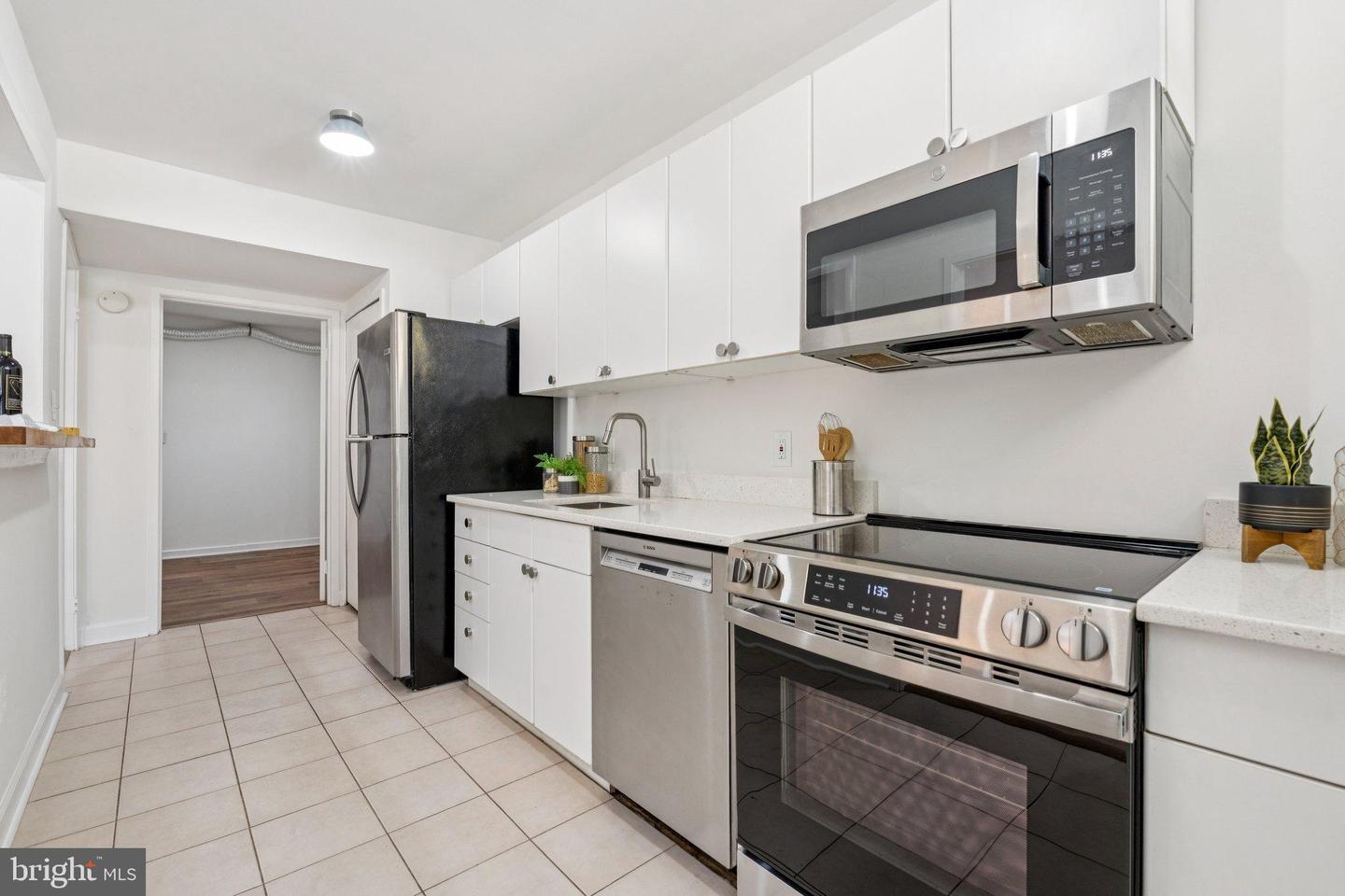 11540 HICKORY CLUSTER, RESTON, Virginia 20190, 2 Bedrooms Bedrooms, ,1 BathroomBathrooms,Residential,For sale,11540 HICKORY CLUSTER,VAFX2270394 MLS # VAFX2270394