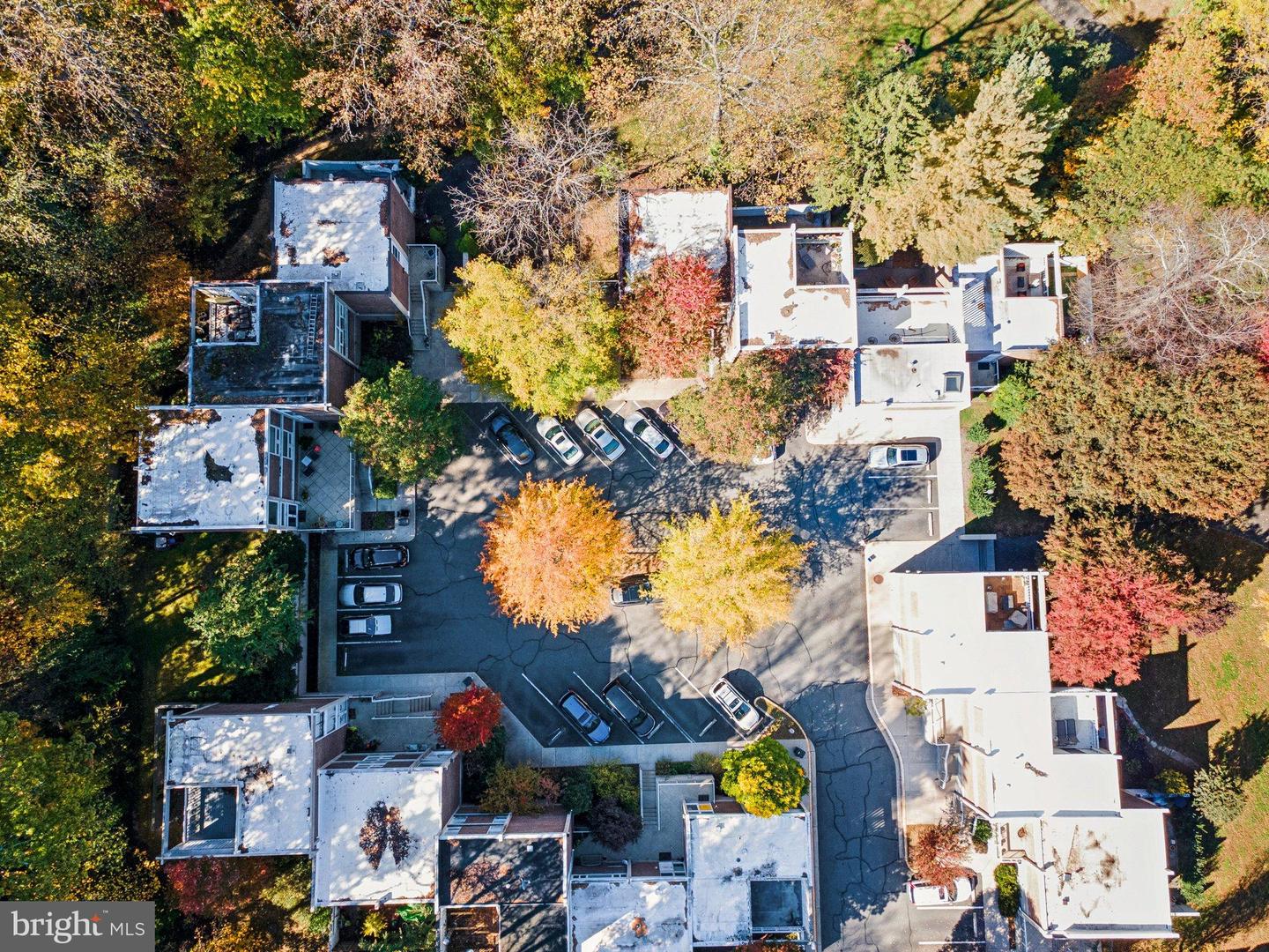 11540 HICKORY CLUSTER, RESTON, Virginia 20190, 2 Bedrooms Bedrooms, ,1 BathroomBathrooms,Residential,For sale,11540 HICKORY CLUSTER,VAFX2270394 MLS # VAFX2270394