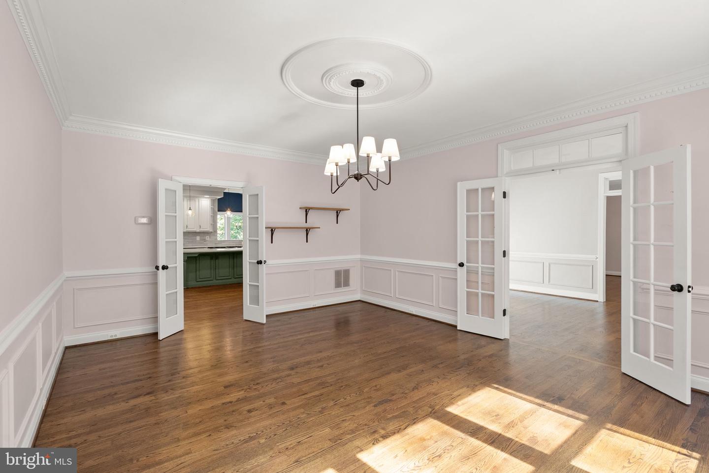 16720 SOMMERTIME, HAMILTON, Virginia 20158, 6 Bedrooms Bedrooms, ,5 BathroomsBathrooms,Residential,For sale,16720 SOMMERTIME,VALO2108582 MLS # VALO2108582