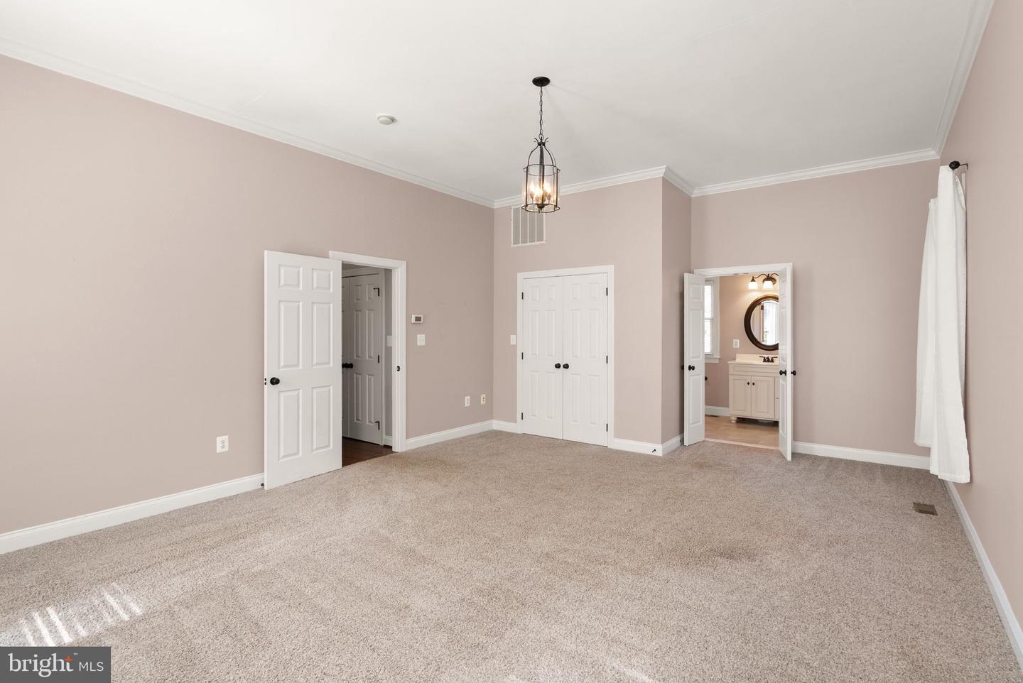 16720 SOMMERTIME, HAMILTON, Virginia 20158, 6 Bedrooms Bedrooms, ,5 BathroomsBathrooms,Residential,For sale,16720 SOMMERTIME,VALO2108582 MLS # VALO2108582