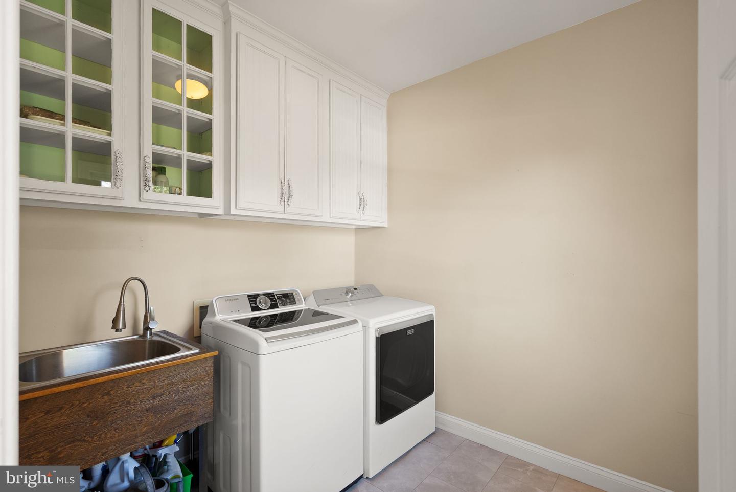 16720 SOMMERTIME, HAMILTON, Virginia 20158, 6 Bedrooms Bedrooms, ,5 BathroomsBathrooms,Residential,For sale,16720 SOMMERTIME,VALO2108582 MLS # VALO2108582