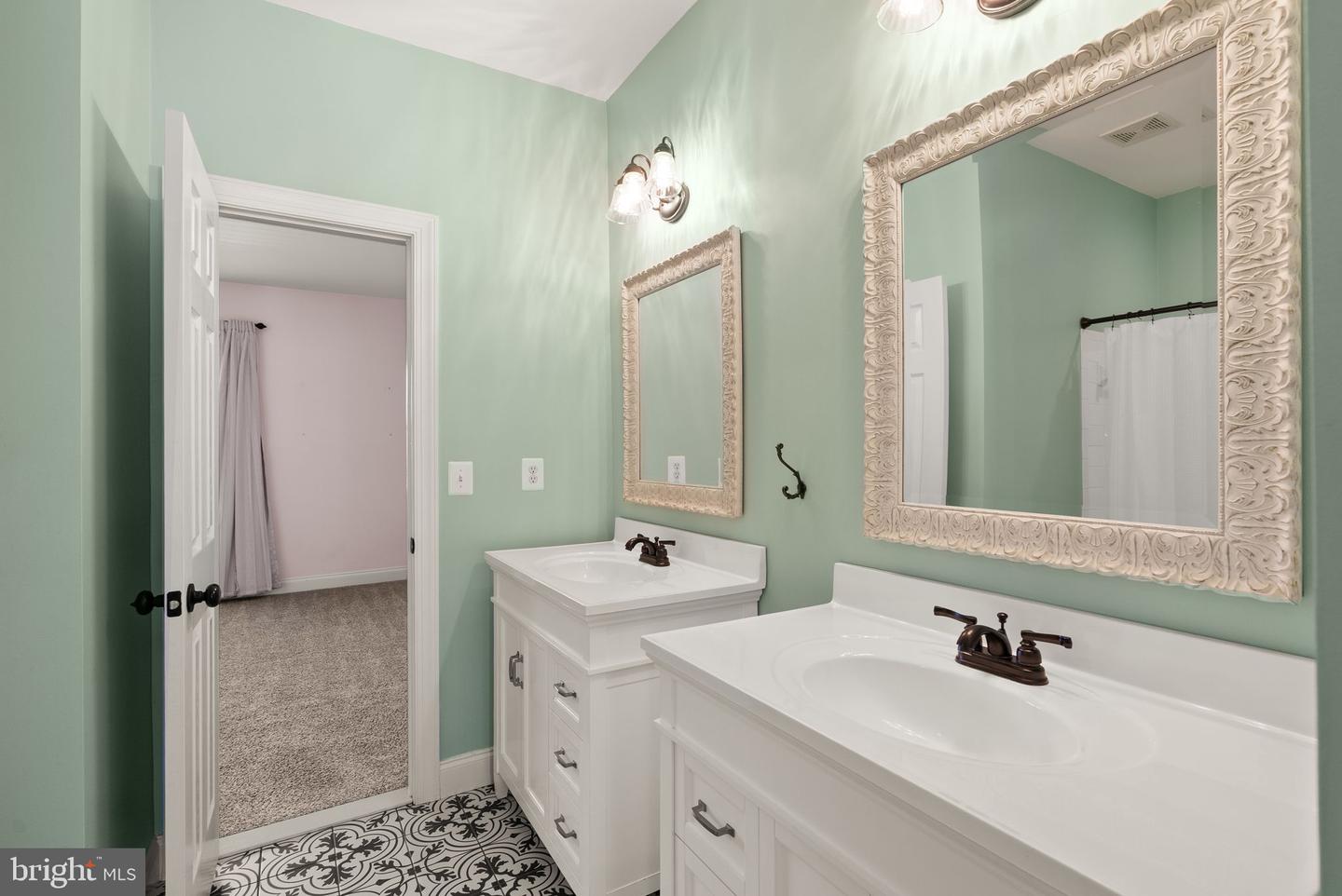 16720 SOMMERTIME, HAMILTON, Virginia 20158, 6 Bedrooms Bedrooms, ,5 BathroomsBathrooms,Residential,For sale,16720 SOMMERTIME,VALO2108582 MLS # VALO2108582