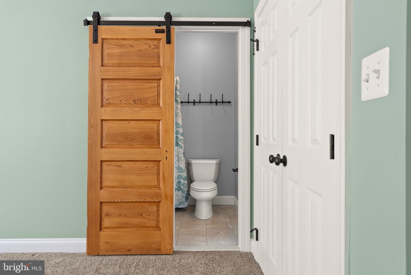 16720 SOMMERTIME, HAMILTON, Virginia 20158, 6 Bedrooms Bedrooms, ,5 BathroomsBathrooms,Residential,For sale,16720 SOMMERTIME,VALO2108582 MLS # VALO2108582