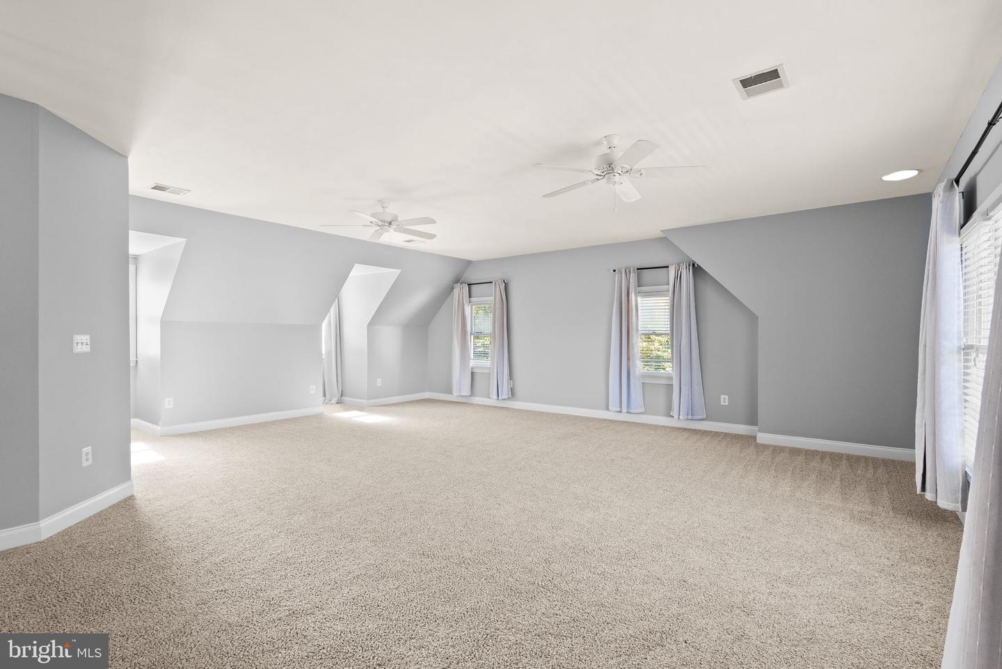 16720 SOMMERTIME, HAMILTON, Virginia 20158, 6 Bedrooms Bedrooms, ,5 BathroomsBathrooms,Residential,For sale,16720 SOMMERTIME,VALO2108582 MLS # VALO2108582