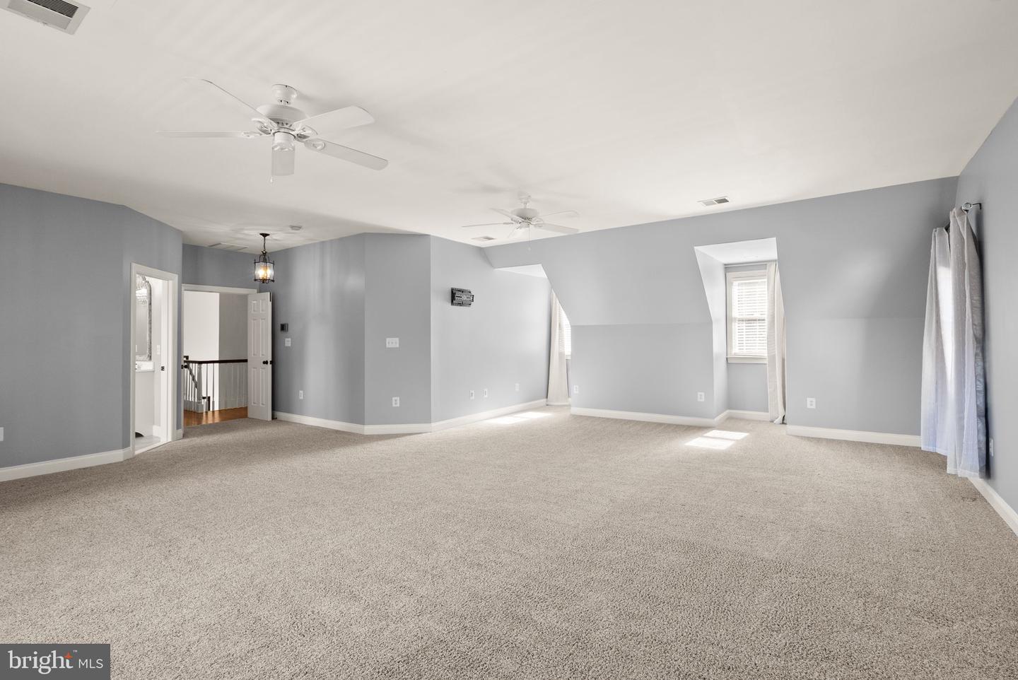 16720 SOMMERTIME, HAMILTON, Virginia 20158, 6 Bedrooms Bedrooms, ,5 BathroomsBathrooms,Residential,For sale,16720 SOMMERTIME,VALO2108582 MLS # VALO2108582