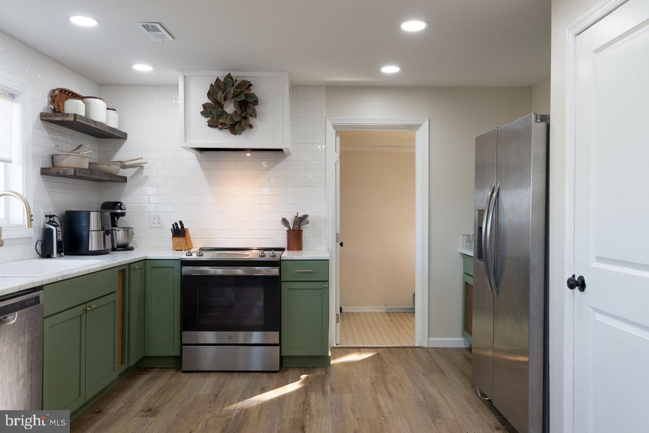 2290 NEWTOWN RD, ELKTON, Virginia 22827, 3 Bedrooms Bedrooms, ,1 BathroomBathrooms,Residential,For sale,2290 NEWTOWN RD,VARO2002658 MLS # VARO2002658 2290 NEWTOWN RD, ELKTON, Virginia 22827, 3 Bedrooms Bedrooms, ,1 BathroomBathrooms,Residential,For sale,2290 NEWTOWN RD,VARO2002658 MLS # VARO2002658