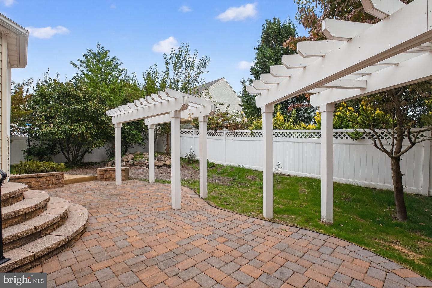 85 BASALT DR, FREDERICKSBURG, Virginia 22406, 4 Bedrooms Bedrooms, ,2 BathroomsBathrooms,Residential,For sale,85 BASALT DR,VAST2043922 MLS # VAST2043922