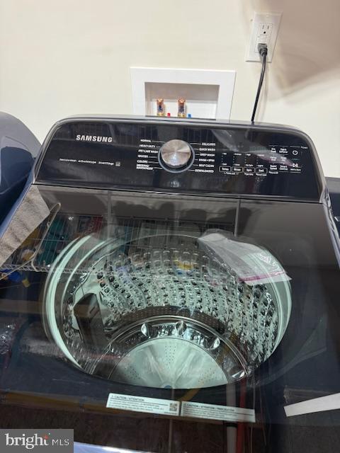 8 HOWARD CIR, FREDERICKSBURG, Virginia 22405, 3 Bedrooms Bedrooms, 9 Rooms Rooms,3 BathroomsBathrooms,Residential,For sale,8 HOWARD CIR,VAST2043950 MLS # VAST2043950