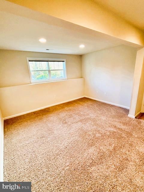 8 HOWARD CIR, FREDERICKSBURG, Virginia 22405, 3 Bedrooms Bedrooms, 9 Rooms Rooms,3 BathroomsBathrooms,Residential,For sale,8 HOWARD CIR,VAST2043950 MLS # VAST2043950