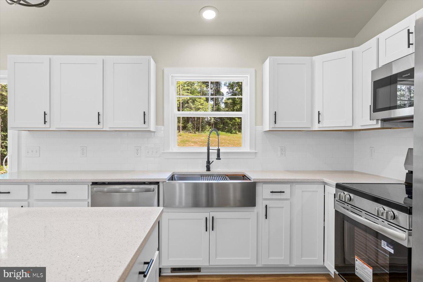 3319 PARTLOW RD, PARTLOW, Virginia 22534, 4 Bedrooms Bedrooms, ,3 BathroomsBathrooms,Residential,For sale,3319 PARTLOW RD,VASP2037436 MLS # VASP2037436