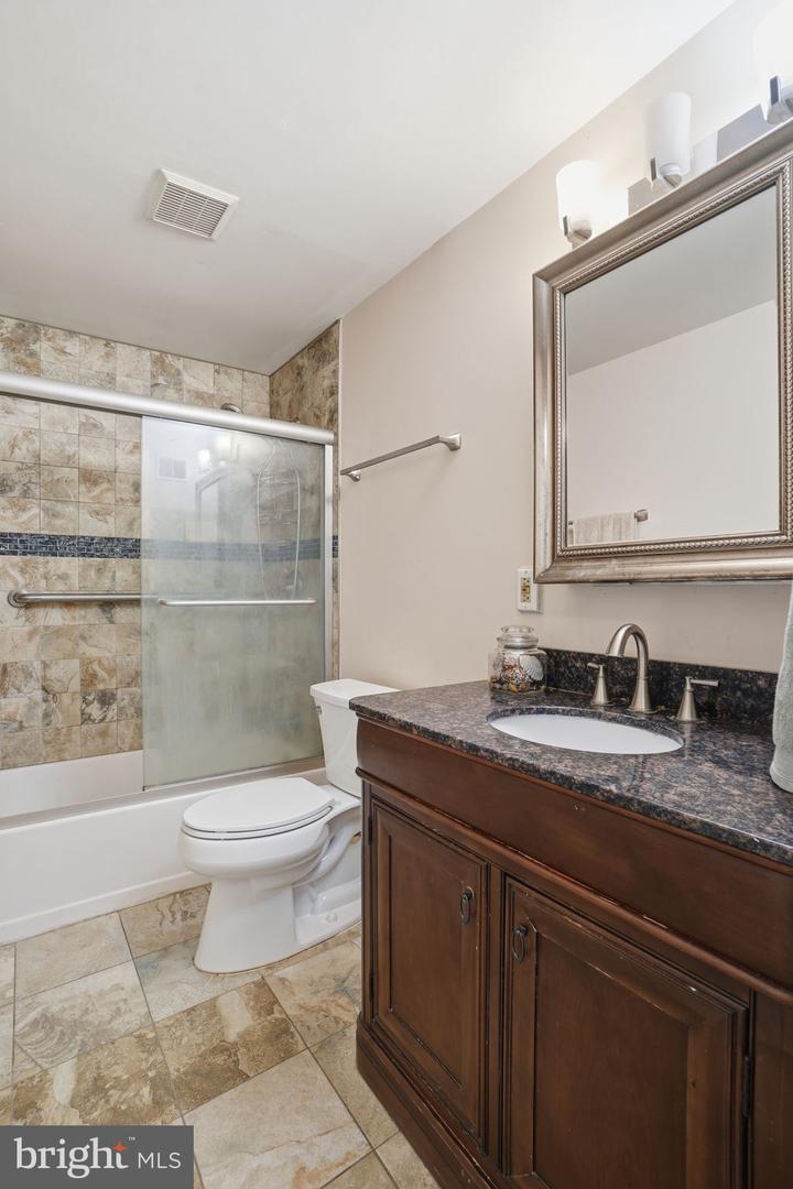 1111 BICKSLER DR, HERNDON, Virginia 20170, 4 Bedrooms Bedrooms, ,3 BathroomsBathrooms,Residential,For sale,1111 BICKSLER DR,VAFX2278026 MLS # VAFX2278026