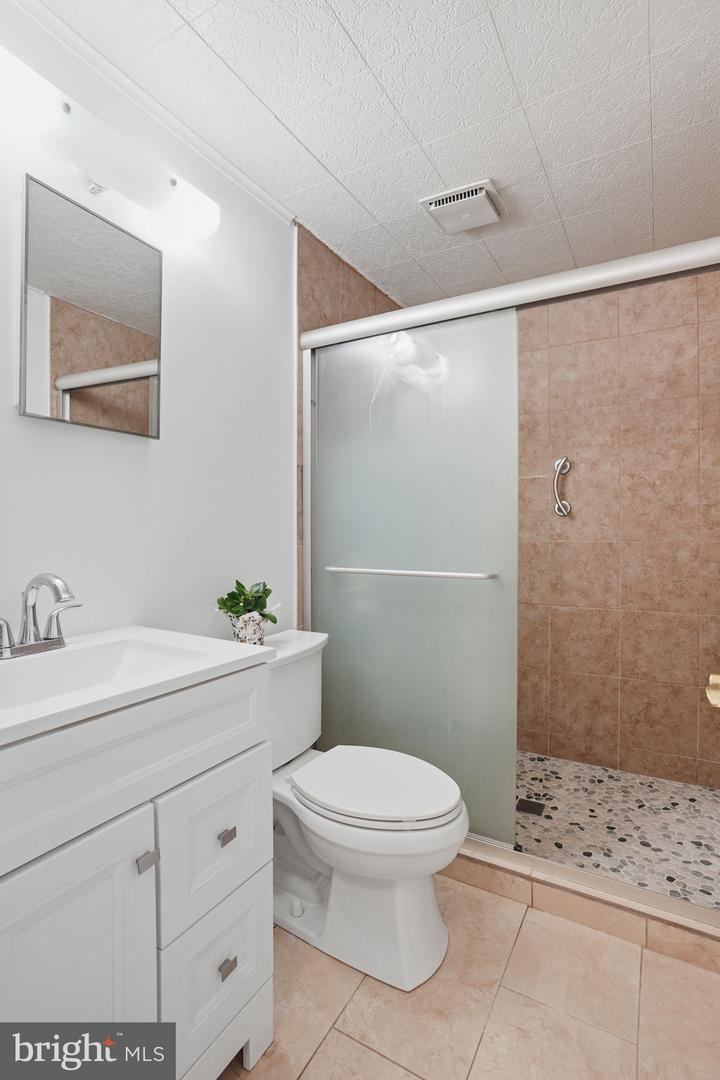 1111 BICKSLER DR, HERNDON, Virginia 20170, 4 Bedrooms Bedrooms, ,3 BathroomsBathrooms,Residential,For sale,1111 BICKSLER DR,VAFX2278026 MLS # VAFX2278026