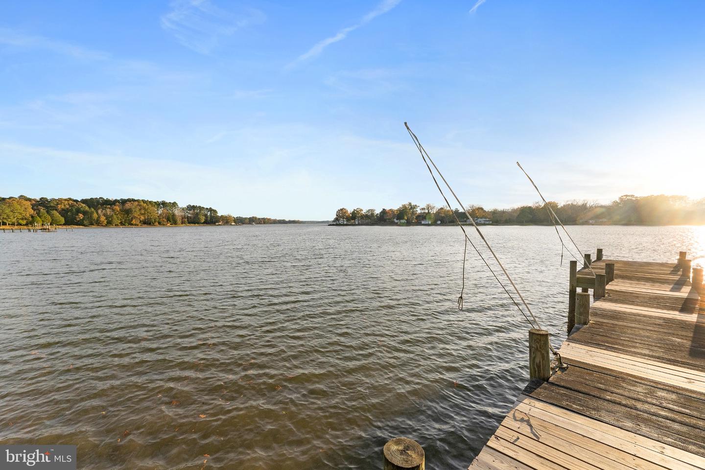 387 N SHORE CIR, NORTH, Virginia 23128, 3 Bedrooms Bedrooms, 7 Rooms Rooms,2 BathroomsBathrooms,Residential,For sale,387 N SHORE CIR,VAMH2000112 MLS # VAMH2000112 387 N SHORE CIR, NORTH, Virginia 23128, 3 Bedrooms Bedrooms, 7 Rooms Rooms,2 BathroomsBathrooms,Residential,For sale,387 N SHORE CIR,VAMH2000112 MLS # VAMH2000112