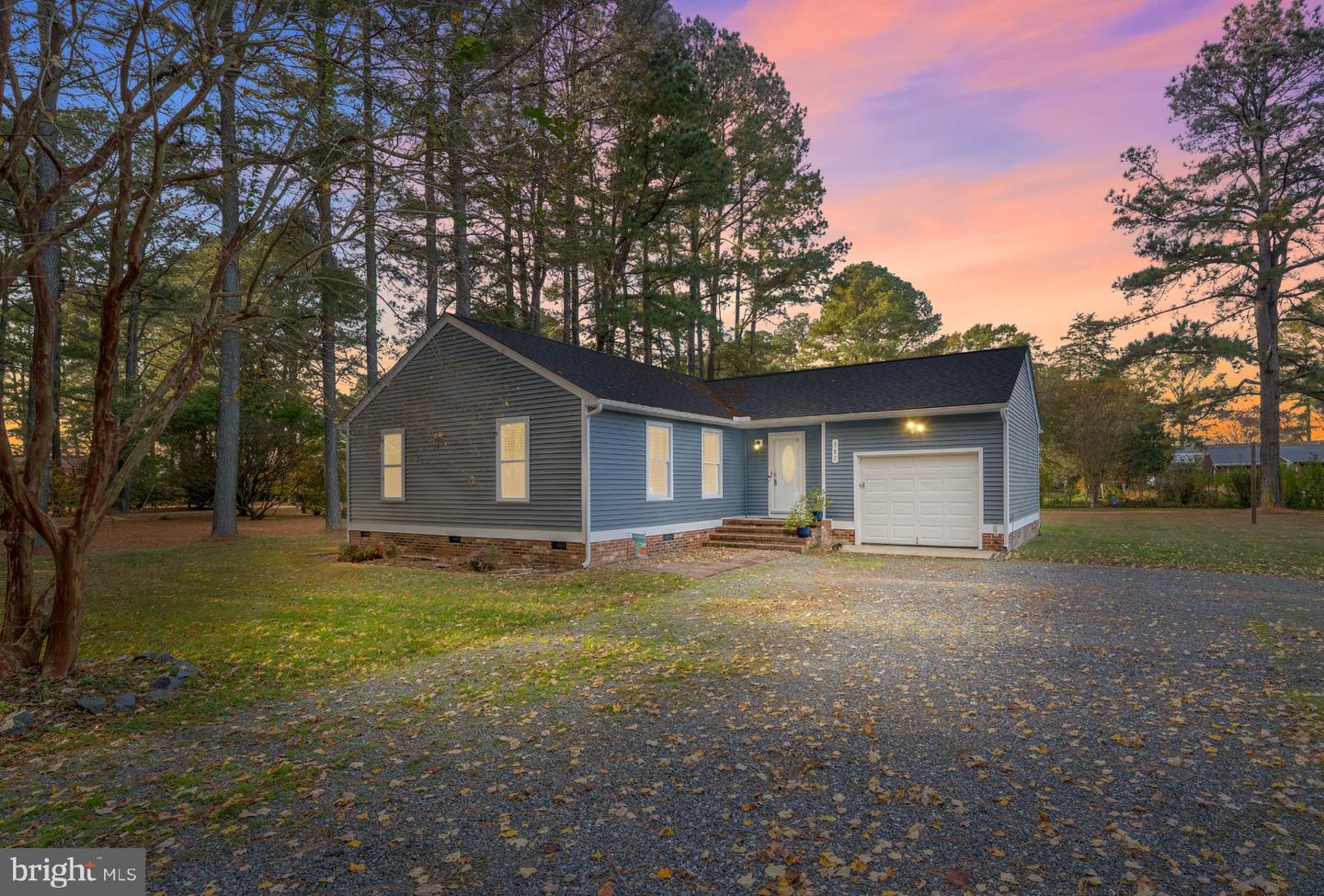 387 N SHORE CIR, NORTH, Virginia 23128, 3 Bedrooms Bedrooms, 7 Rooms Rooms,2 BathroomsBathrooms,Residential,For sale,387 N SHORE CIR,VAMH2000112 MLS # VAMH2000112 387 N SHORE CIR, NORTH, Virginia 23128, 3 Bedrooms Bedrooms, 7 Rooms Rooms,2 BathroomsBathrooms,Residential,For sale,387 N SHORE CIR,VAMH2000112 MLS # VAMH2000112