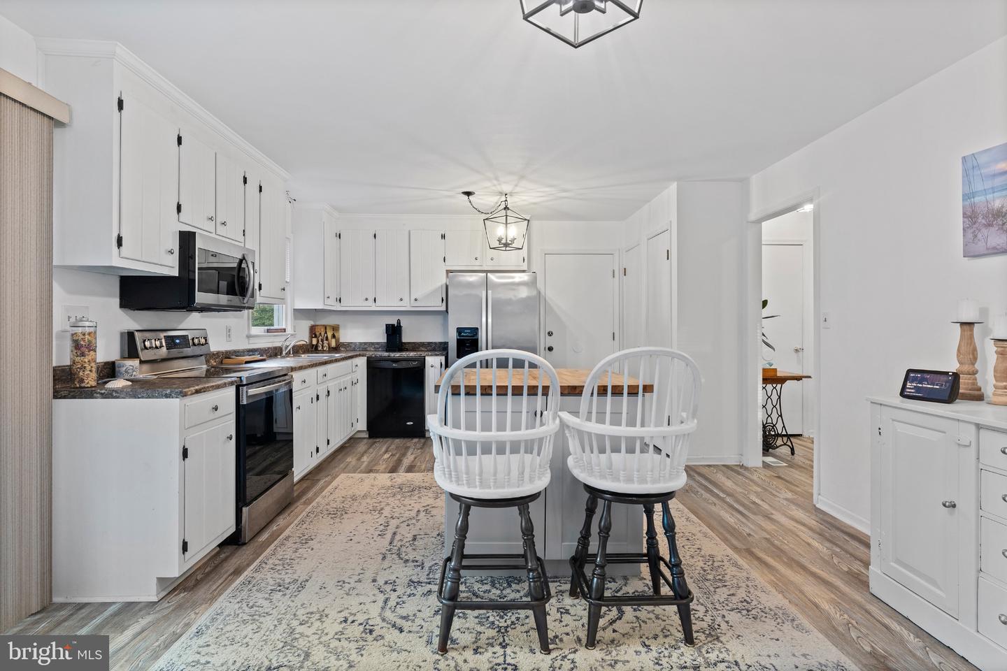 387 N SHORE CIR, NORTH, Virginia 23128, 3 Bedrooms Bedrooms, 7 Rooms Rooms,2 BathroomsBathrooms,Residential,For sale,387 N SHORE CIR,VAMH2000112 MLS # VAMH2000112 387 N SHORE CIR, NORTH, Virginia 23128, 3 Bedrooms Bedrooms, 7 Rooms Rooms,2 BathroomsBathrooms,Residential,For sale,387 N SHORE CIR,VAMH2000112 MLS # VAMH2000112