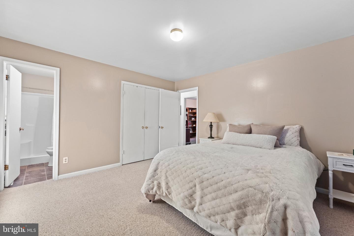 387 N SHORE CIR, NORTH, Virginia 23128, 3 Bedrooms Bedrooms, 7 Rooms Rooms,2 BathroomsBathrooms,Residential,For sale,387 N SHORE CIR,VAMH2000112 MLS # VAMH2000112 387 N SHORE CIR, NORTH, Virginia 23128, 3 Bedrooms Bedrooms, 7 Rooms Rooms,2 BathroomsBathrooms,Residential,For sale,387 N SHORE CIR,VAMH2000112 MLS # VAMH2000112