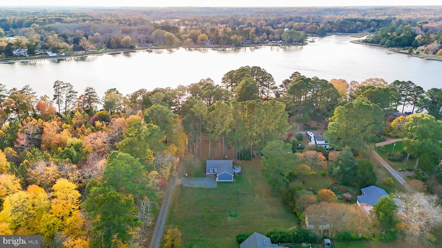 387 N SHORE CIR, NORTH, Virginia 23128, 3 Bedrooms Bedrooms, 7 Rooms Rooms,2 BathroomsBathrooms,Residential,For sale,387 N SHORE CIR,VAMH2000112 MLS # VAMH2000112 387 N SHORE CIR, NORTH, Virginia 23128, 3 Bedrooms Bedrooms, 7 Rooms Rooms,2 BathroomsBathrooms,Residential,For sale,387 N SHORE CIR,VAMH2000112 MLS # VAMH2000112