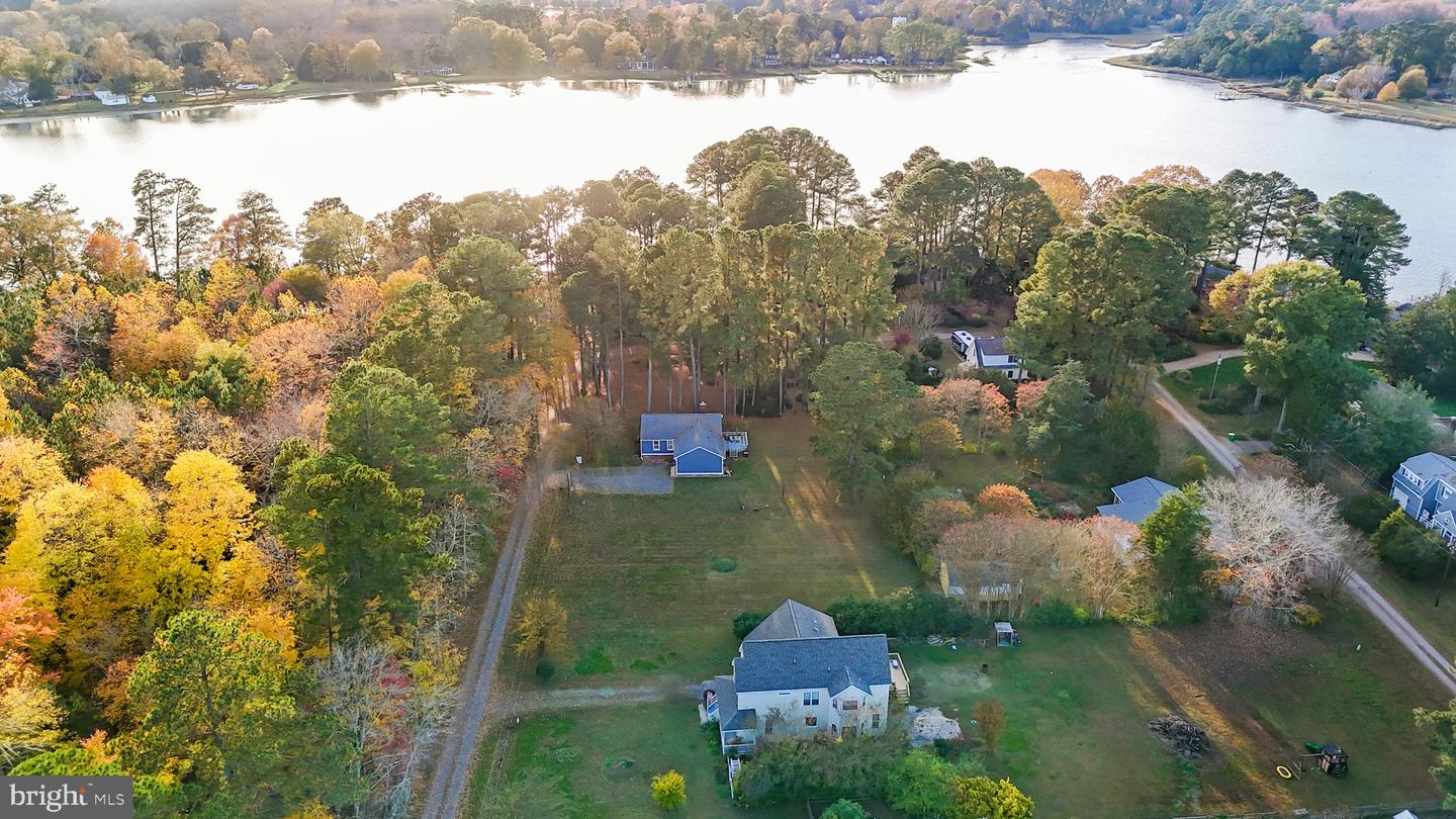 387 N SHORE CIR, NORTH, Virginia 23128, 3 Bedrooms Bedrooms, 7 Rooms Rooms,2 BathroomsBathrooms,Residential,For sale,387 N SHORE CIR,VAMH2000112 MLS # VAMH2000112 387 N SHORE CIR, NORTH, Virginia 23128, 3 Bedrooms Bedrooms, 7 Rooms Rooms,2 BathroomsBathrooms,Residential,For sale,387 N SHORE CIR,VAMH2000112 MLS # VAMH2000112